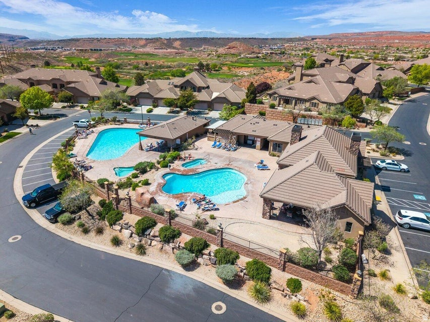CORAL RIDGE TOWNHOMES PH 3-A - Residential