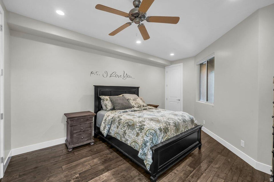 CORAL RIDGE TOWNHOMES PH 3-A - Residential