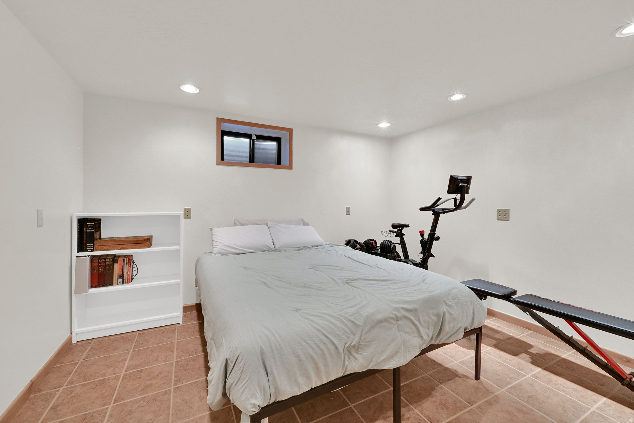 TERRY DALE - Residential