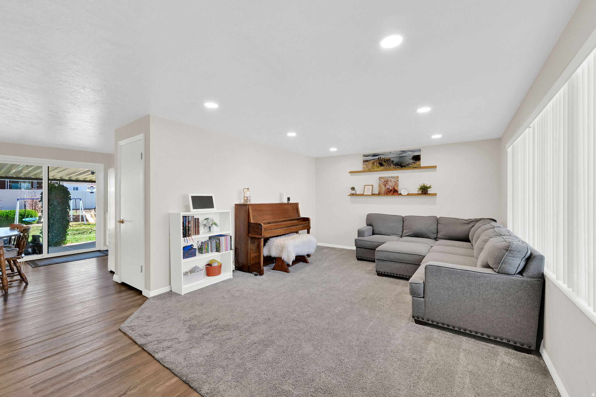 TERRY DALE - Residential