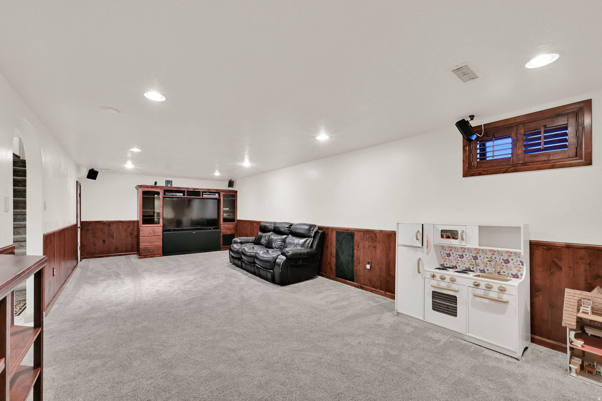 TERRY DALE - Residential
