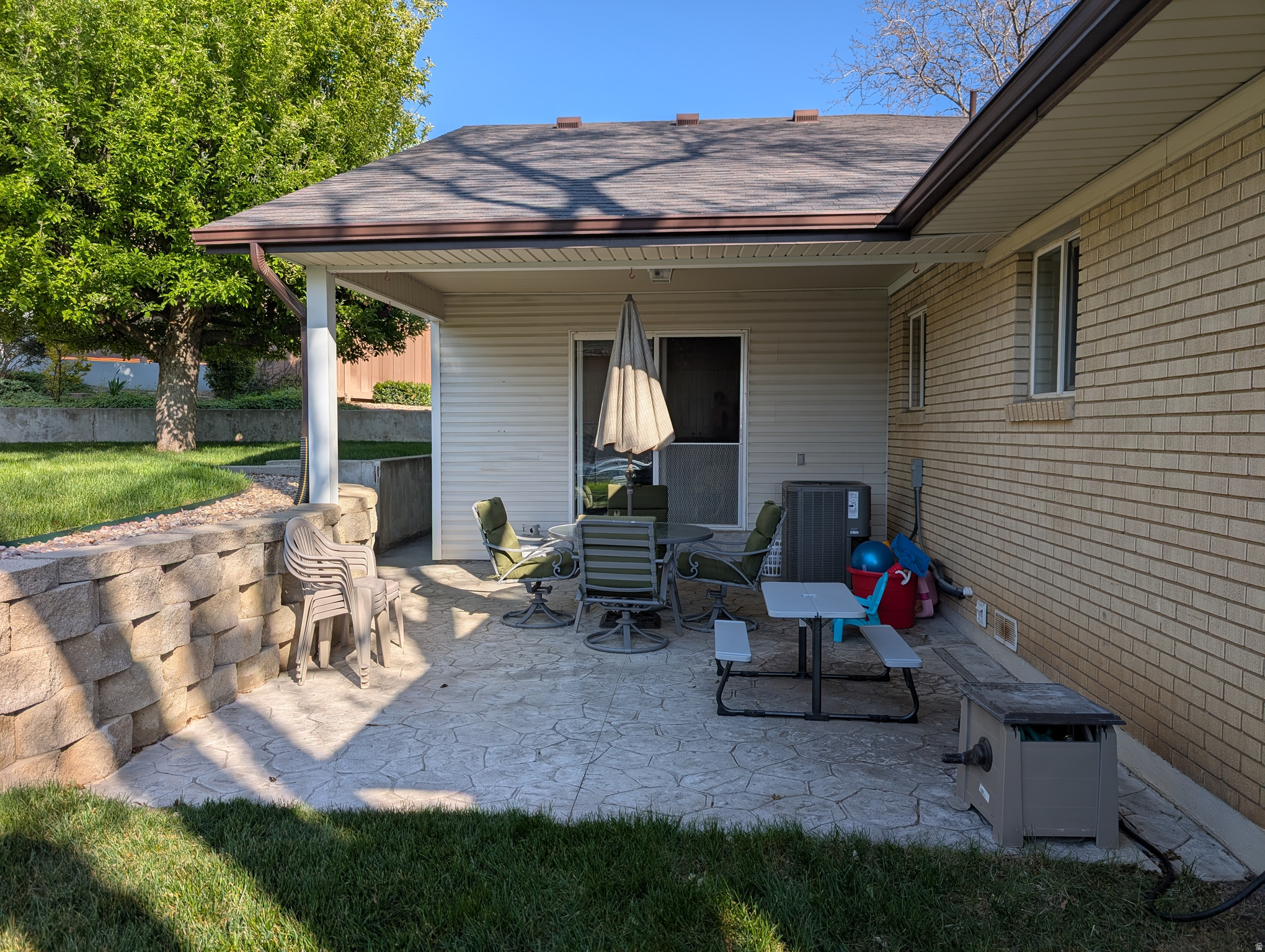 CANYON CREST - Residential