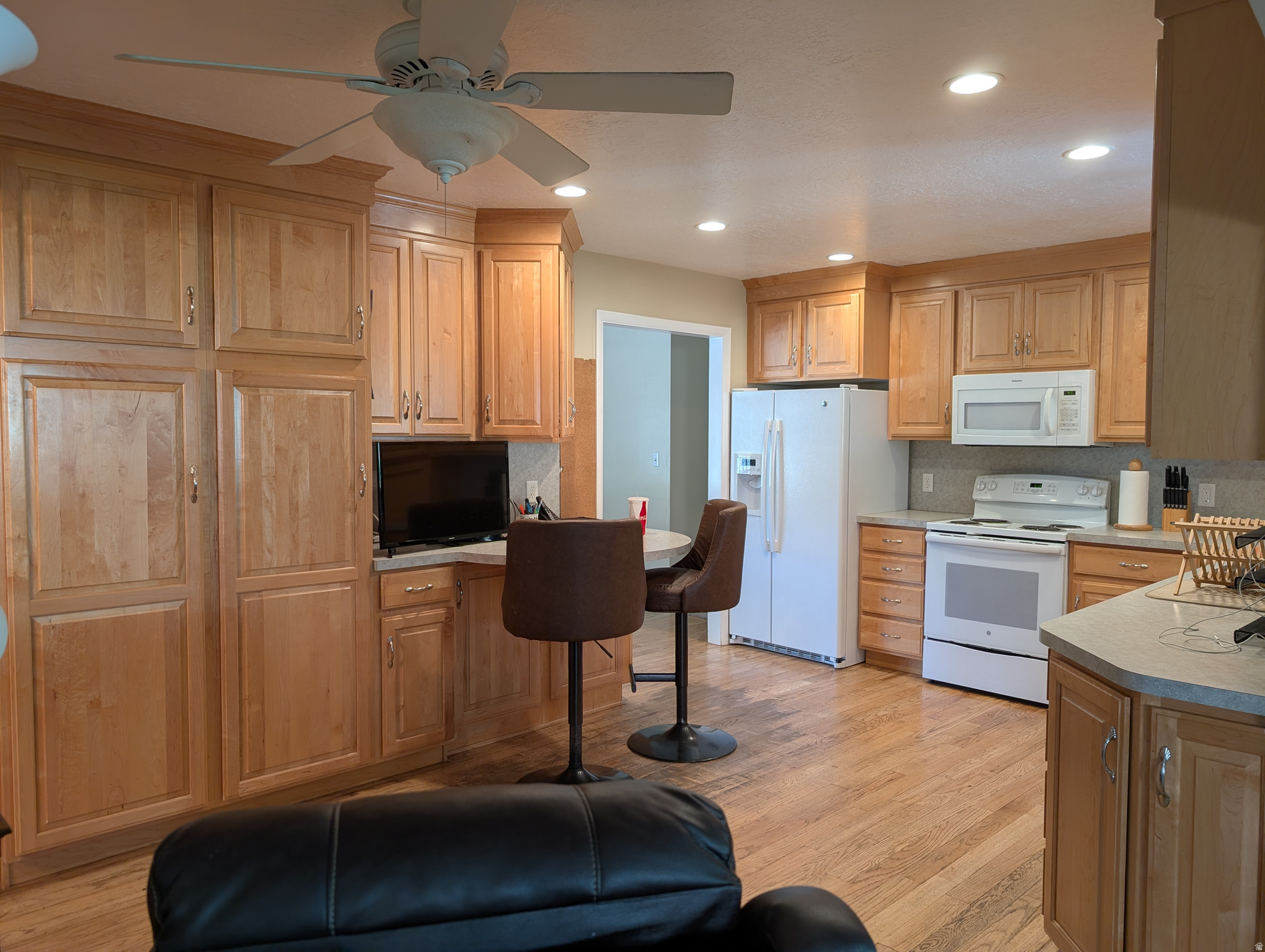 CANYON CREST - Residential
