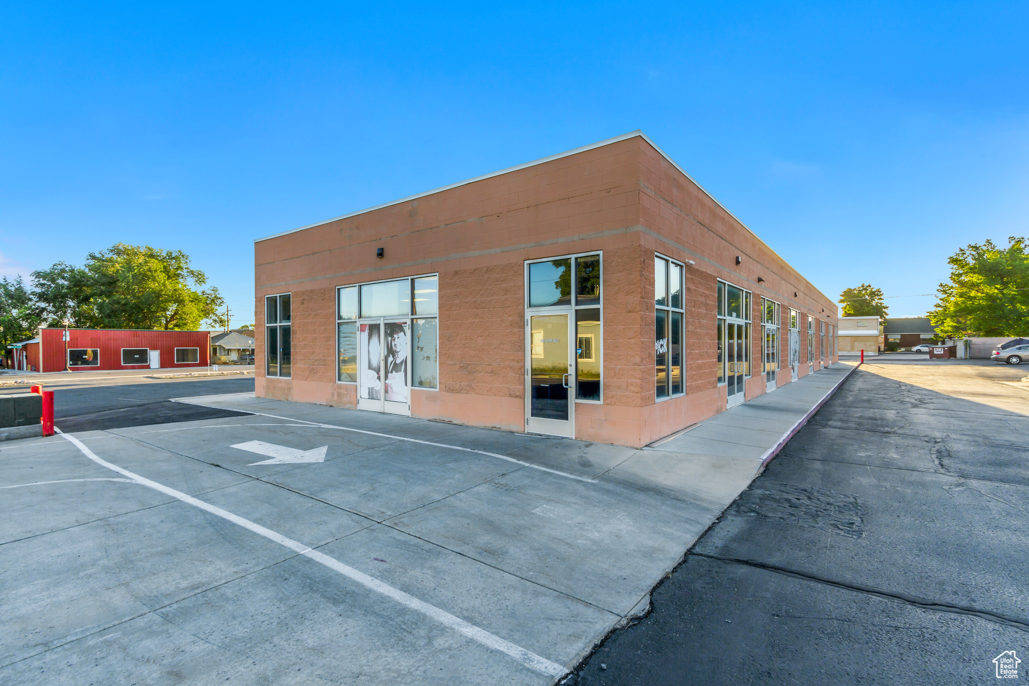 OQUIRRH HILLS SUB - Commercial Sale