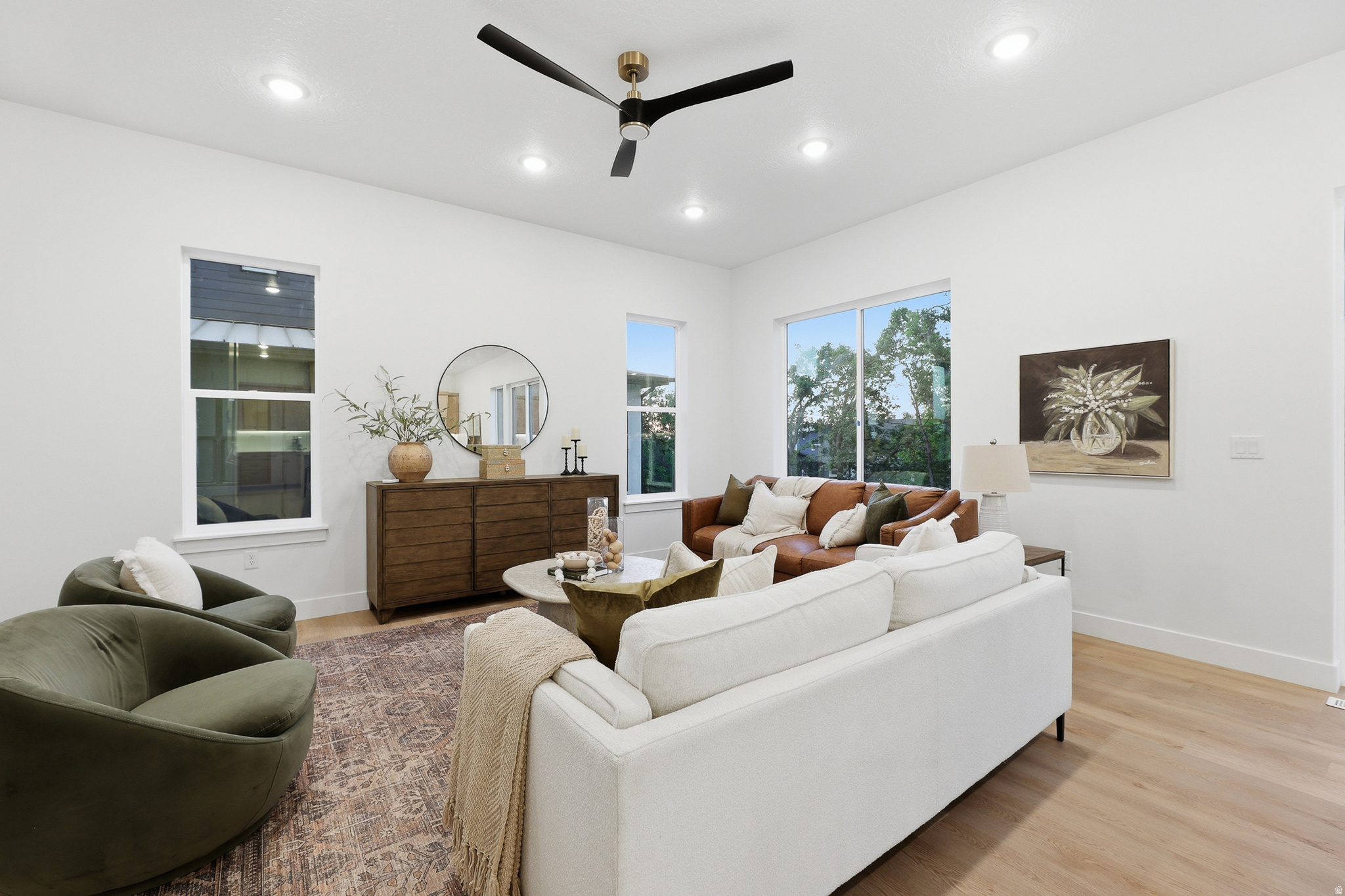 SUNSET RIDGE - Residential