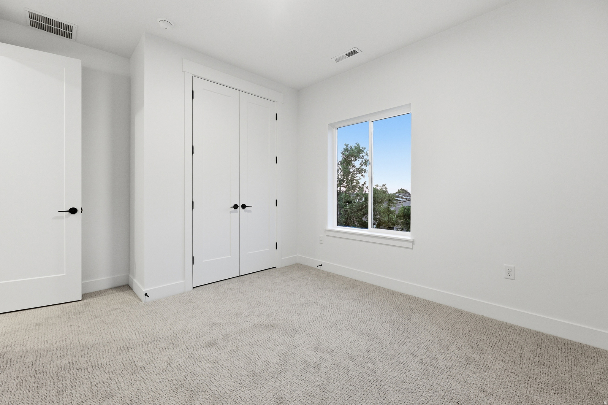 SUNSET RIDGE - Residential