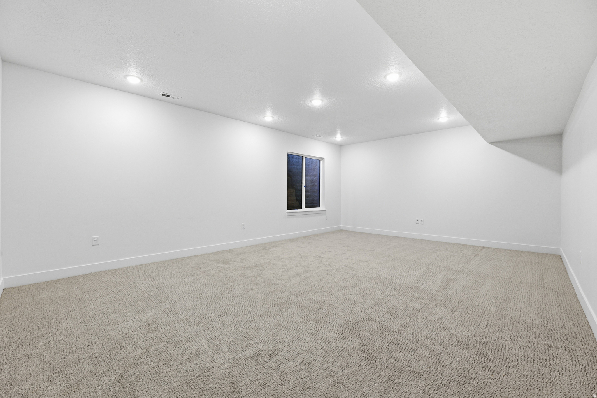 SUNSET RIDGE - Residential
