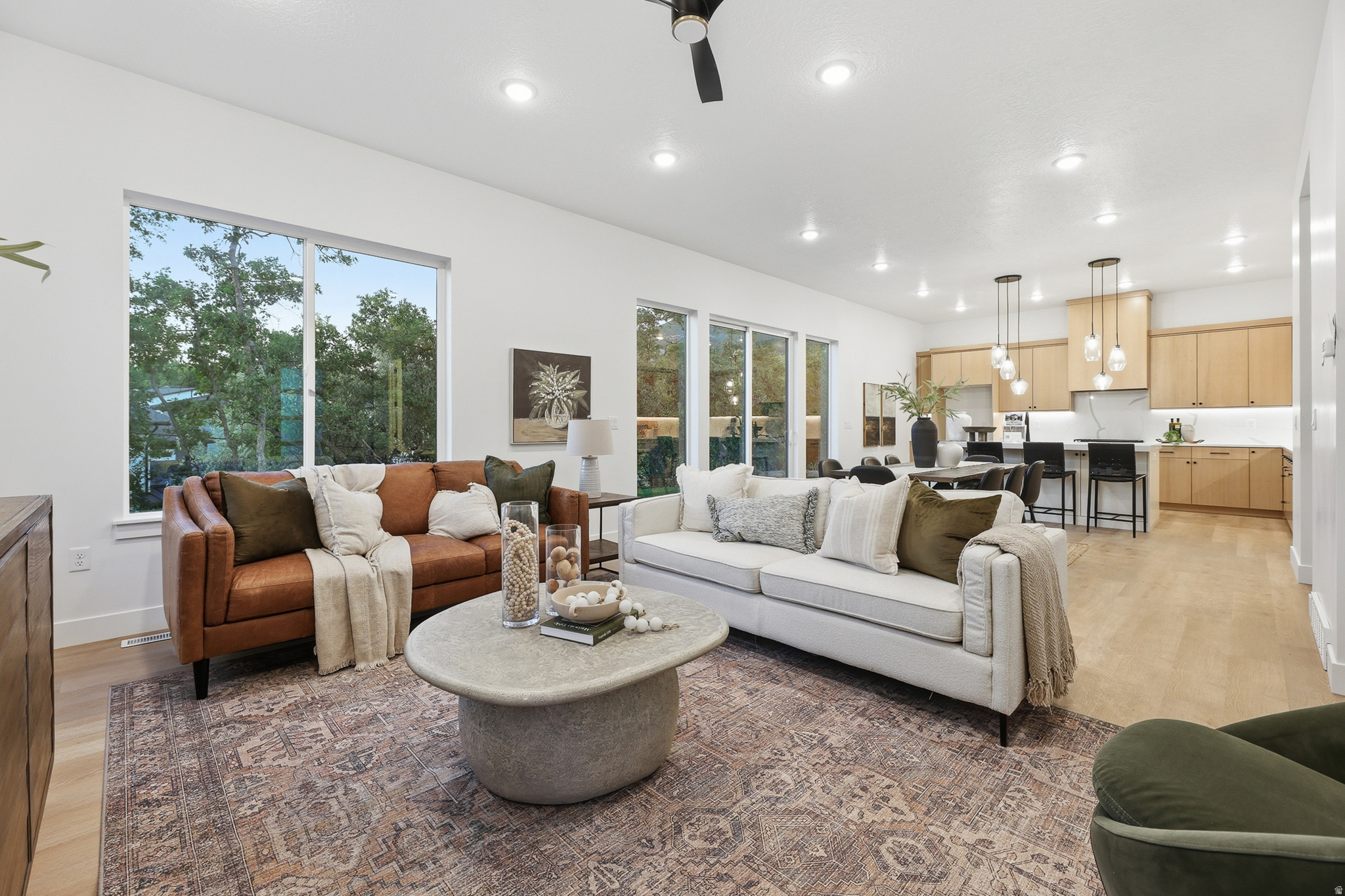 SUNSET RIDGE - Residential