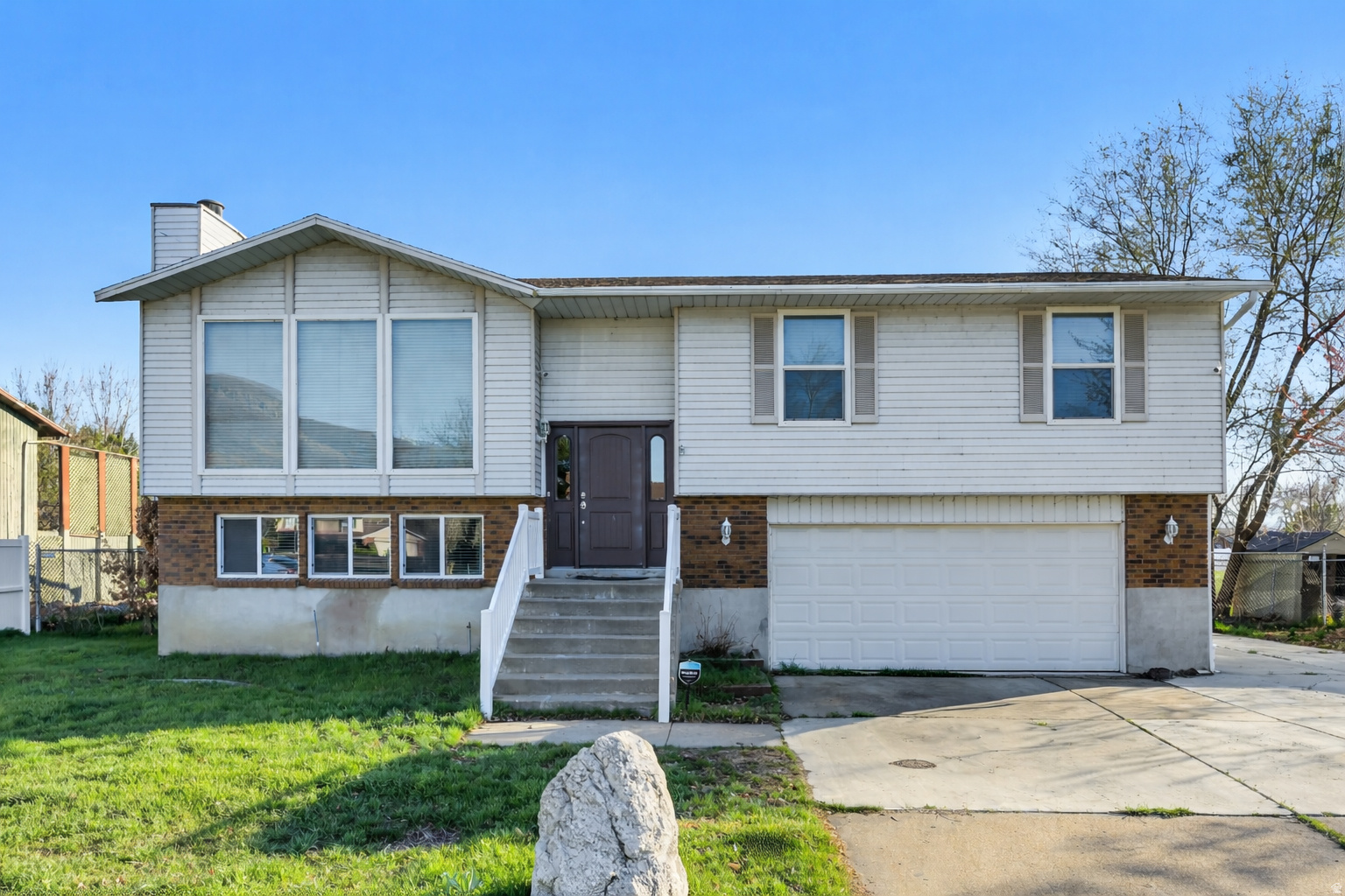 ***ASSUMABLE VA LOAN @ 3.625%!!!***PRICE IMPROVEMENT!!!*** Welcome to this bright and inviting home tucked away in a quiet Centerville neighborhood with incredible mountain views. Enjoy the oversized windows that bring in an abundance of natural light as well as an updated bathroom with modern finishes. Step outside to a spacious backyard deck perfect for entertaining while taking in the beautiful mountain views. Additional RV parking provides added convenience and flexibility.