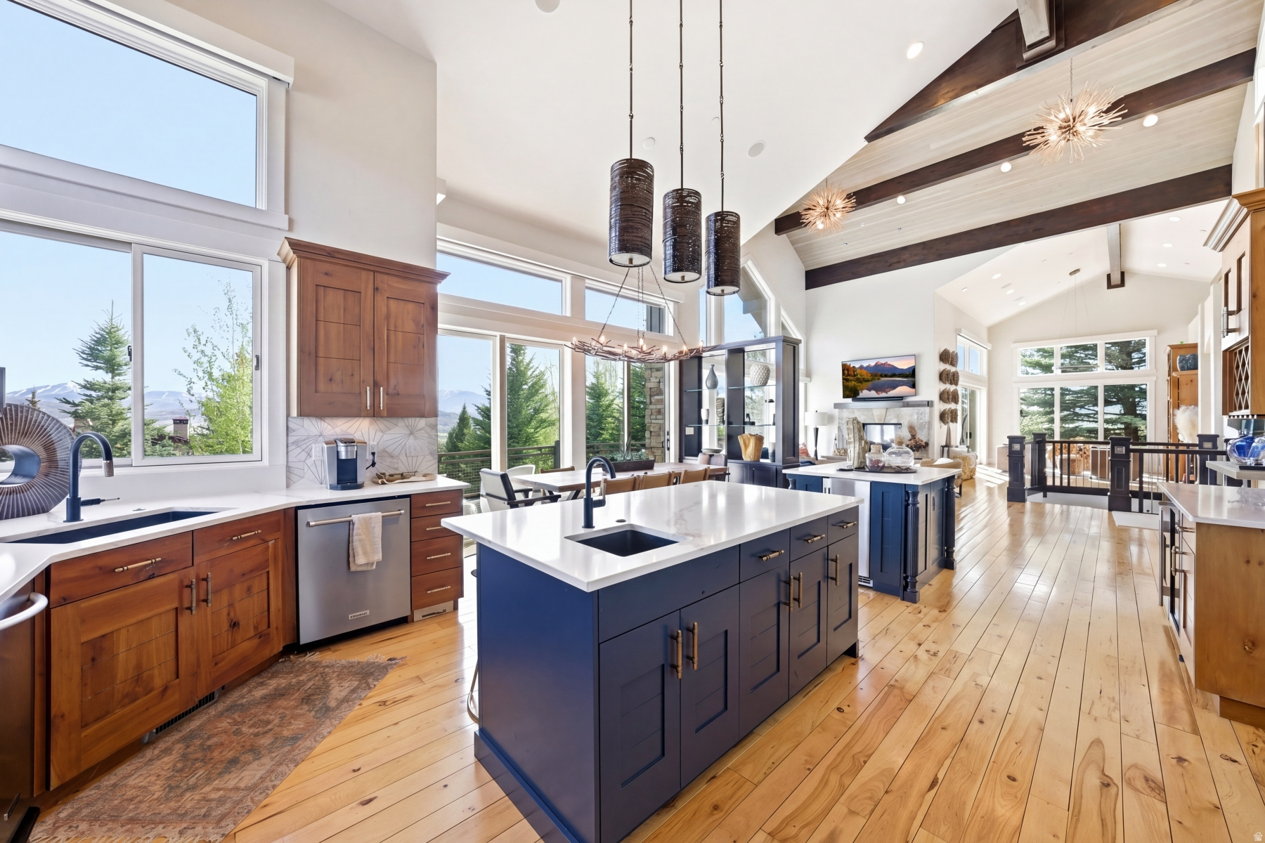 THE HOMESTEADS - Residential