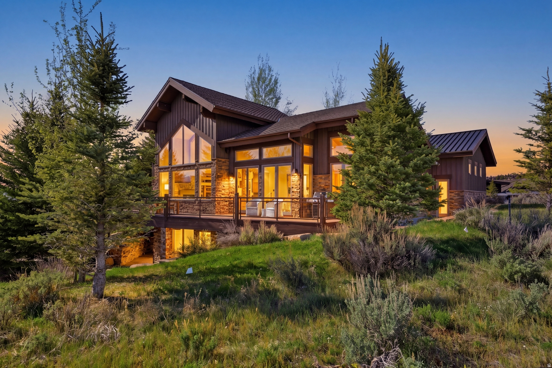 THE HOMESTEADS - Residential