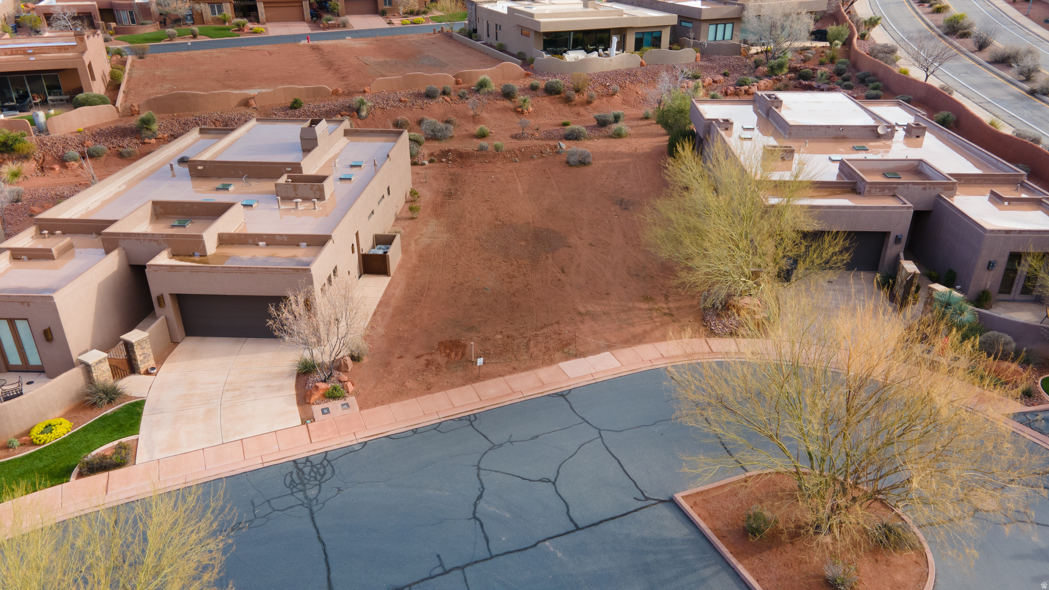 You don't want to miss this chance to purchase one of the last remaining lots in the Toroweap subdivision @ the prestigious and private Country Club Community of Entrada @ Snow Canyon. This lot is secluded in a cul-de-sac off the main thru streets which promotes privacy, and tranquility. Guest parking located near by allows for hosting family and friends which is not always the case in Toroweap. Come enjoy all that Southern Utah has to offer with this amazing lot located within the Snow Canyon corridor with stunning red rock and mountain views, minutes to Snow Canyon State Park, walking, hiking, and biking trails abound. Full access to Entrada clubhouse and amenities. One of the last remaining lots in the subdivision, don't miss your chance to build your dream home.