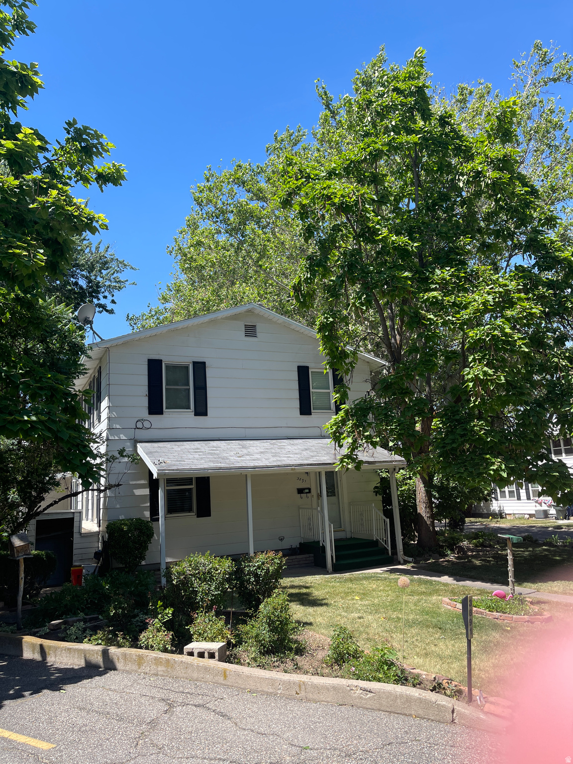 GRAND VIEW ACES - Residential