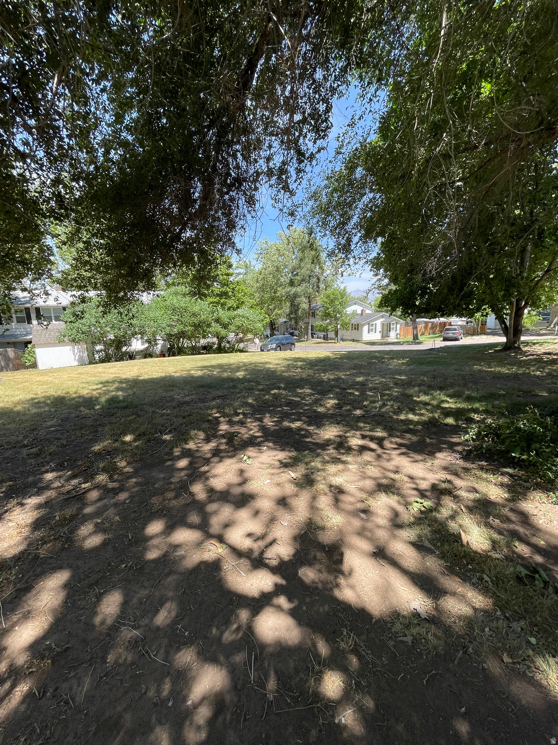 GRAND VIEW ACES - Residential