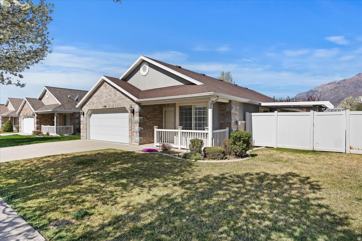 COTTAGES AT COLONIAL SPRINGS - Residential