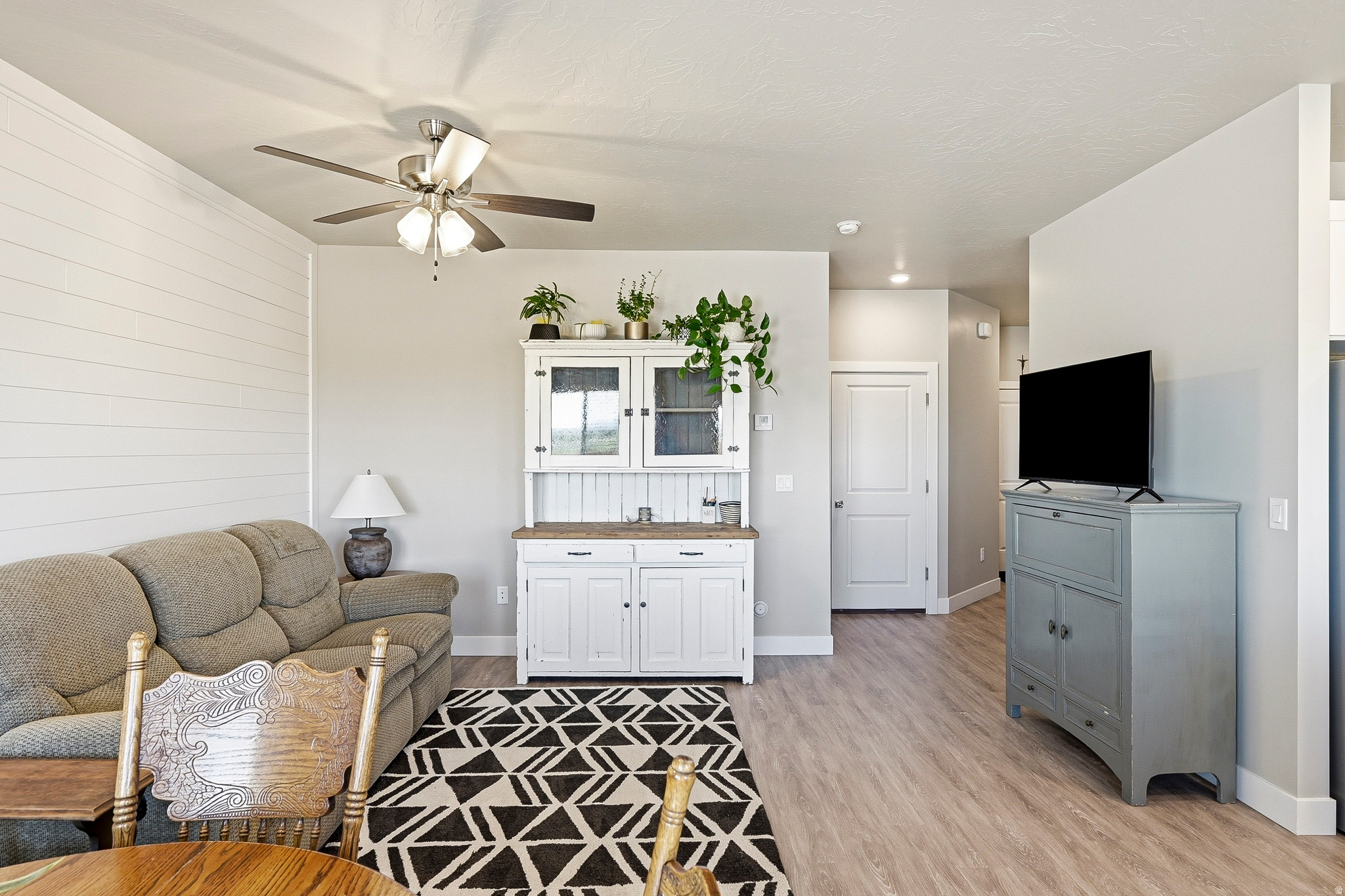 CEDAR BEND - Residential