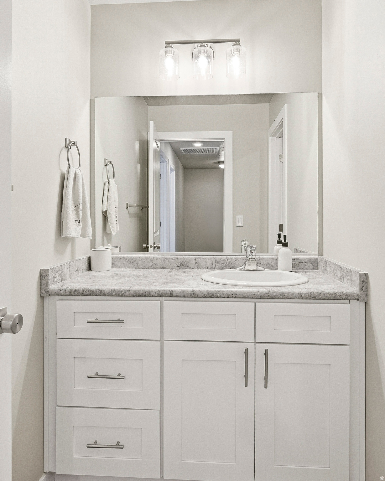 CEDAR BEND - Residential