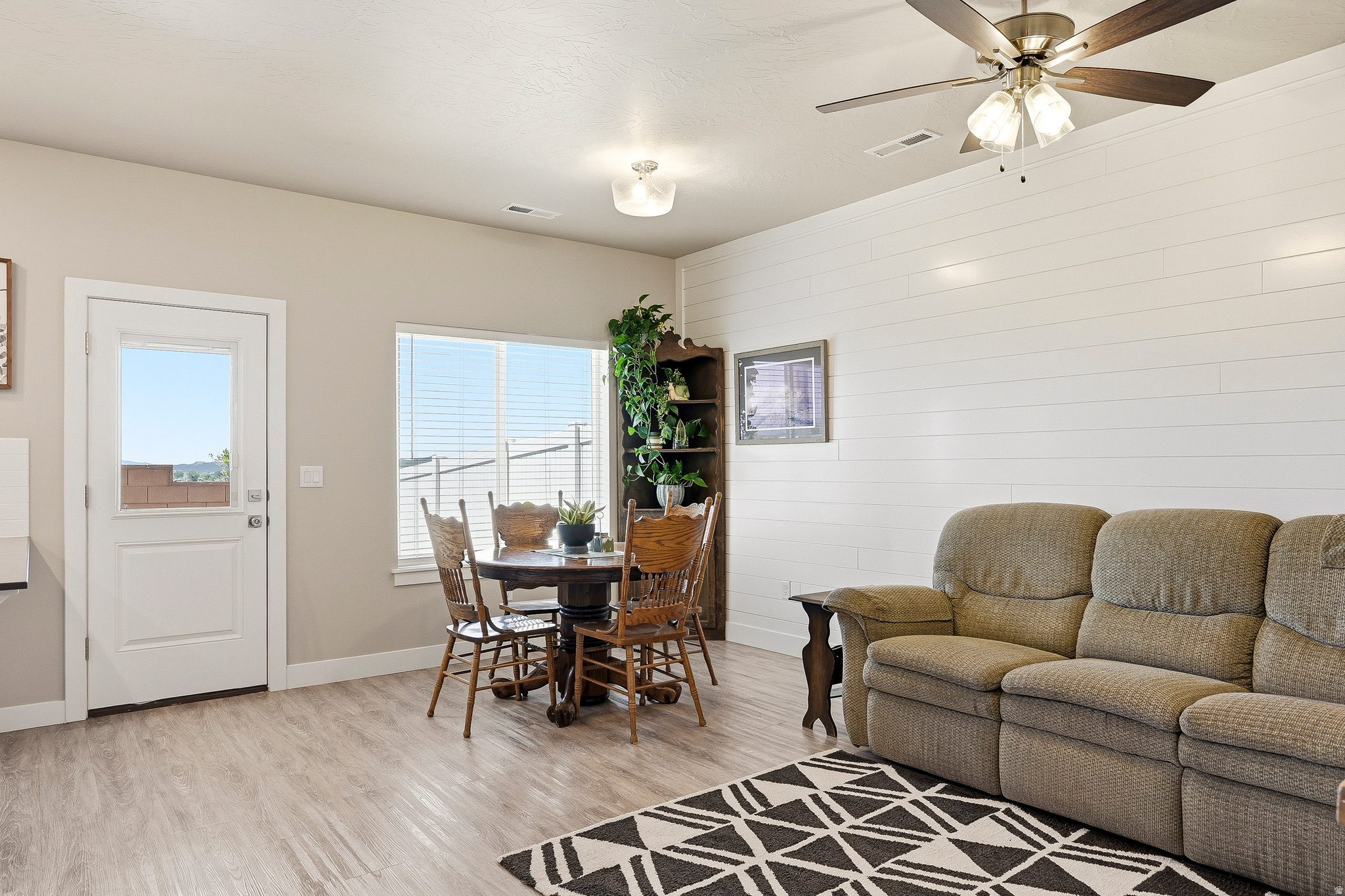 CEDAR BEND - Residential