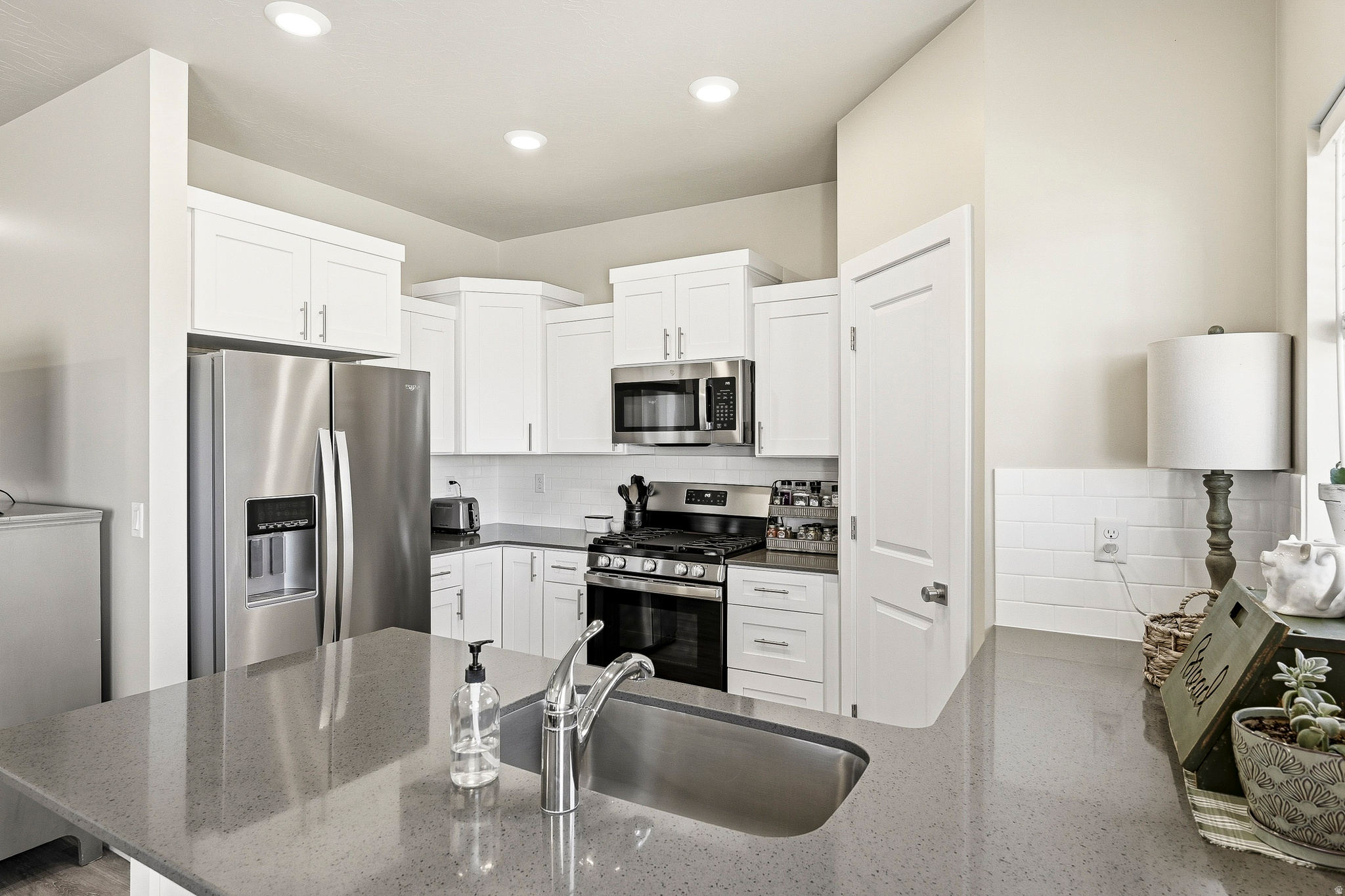 CEDAR BEND - Residential