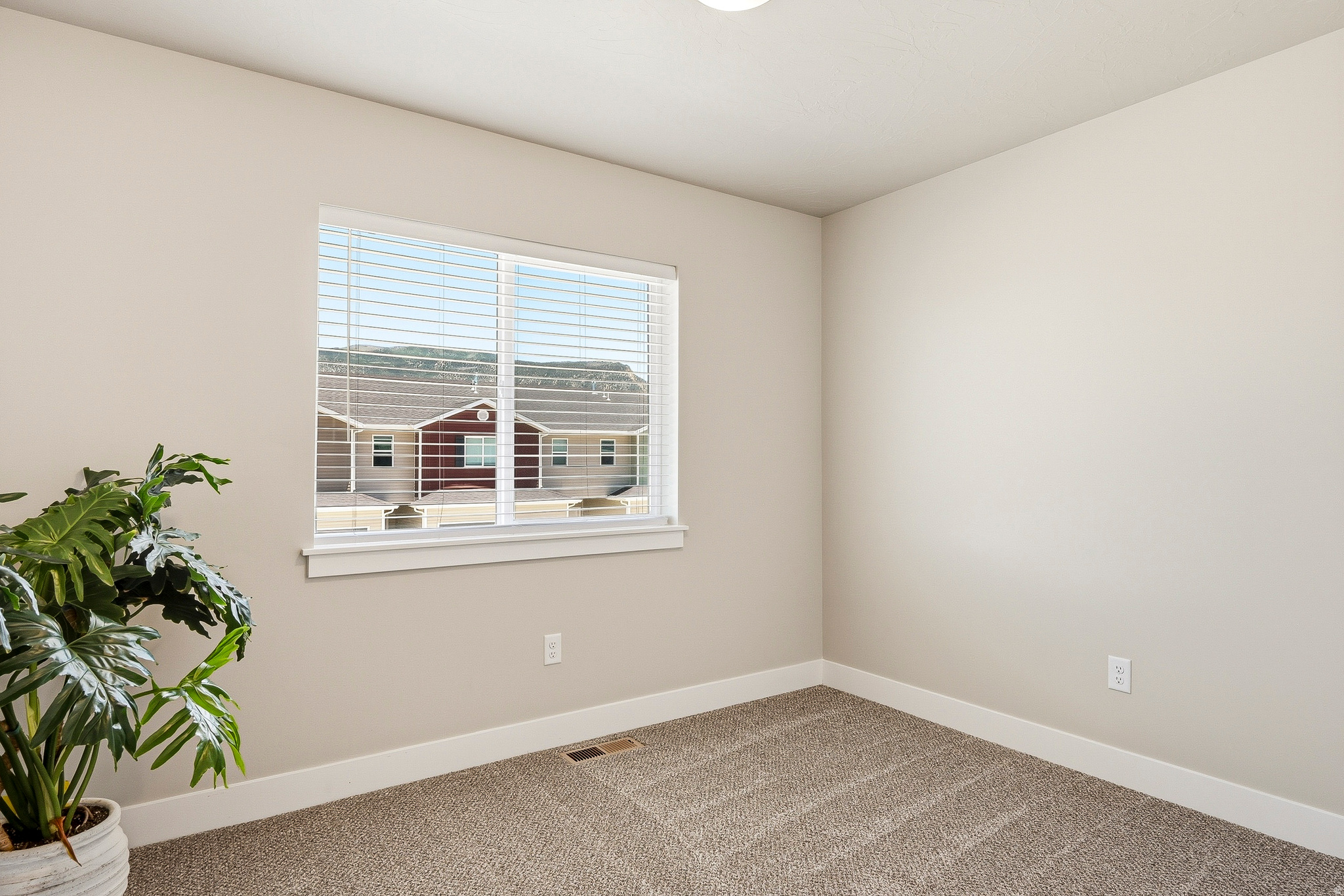 CEDAR BEND - Residential