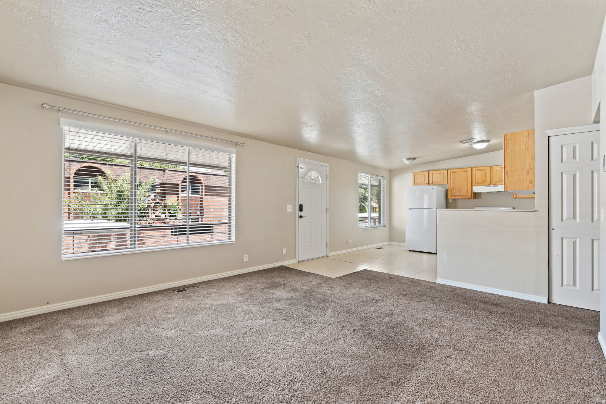 ASHWOOD CONDOMINIUMS - Residential