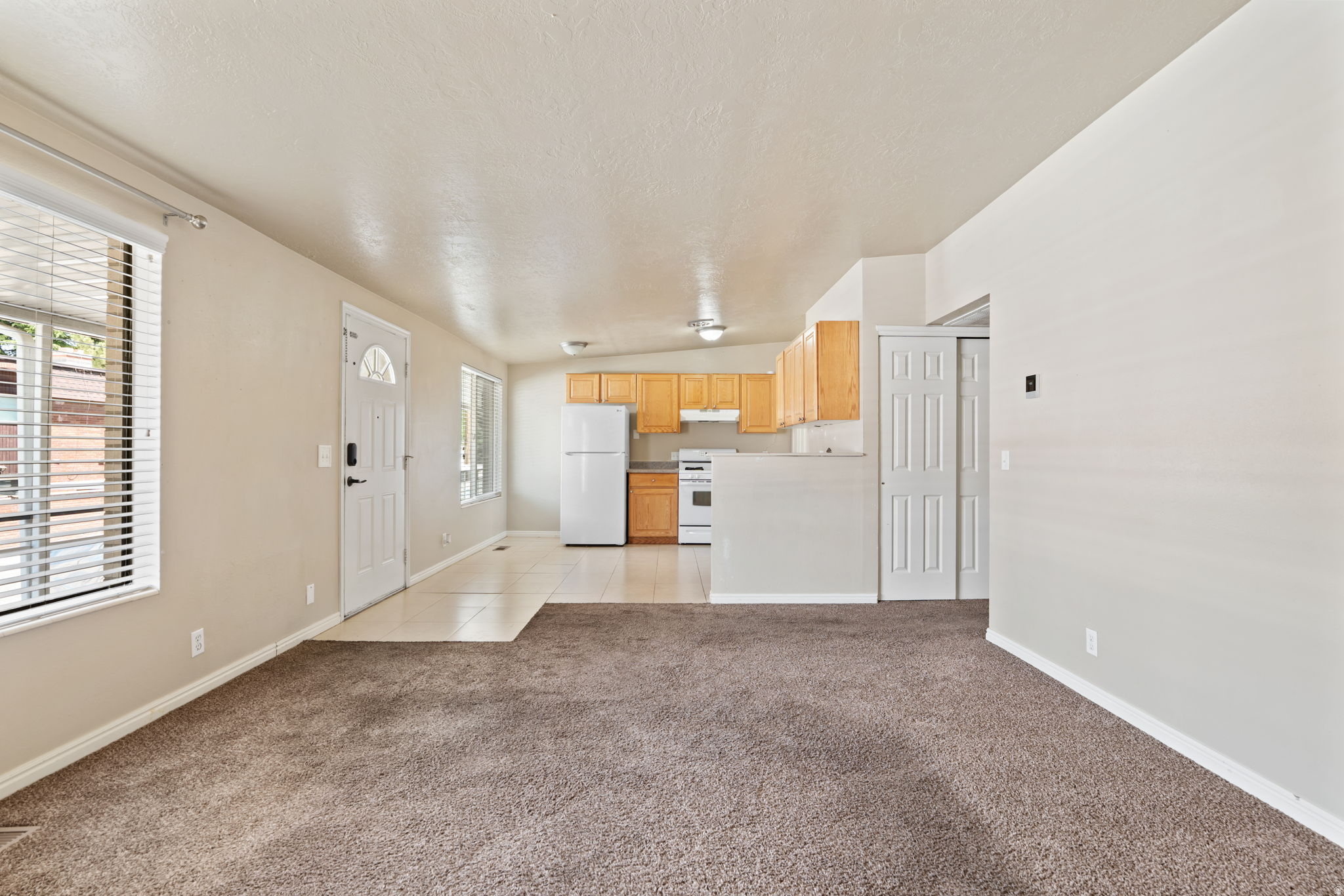 ASHWOOD CONDOMINIUMS - Residential