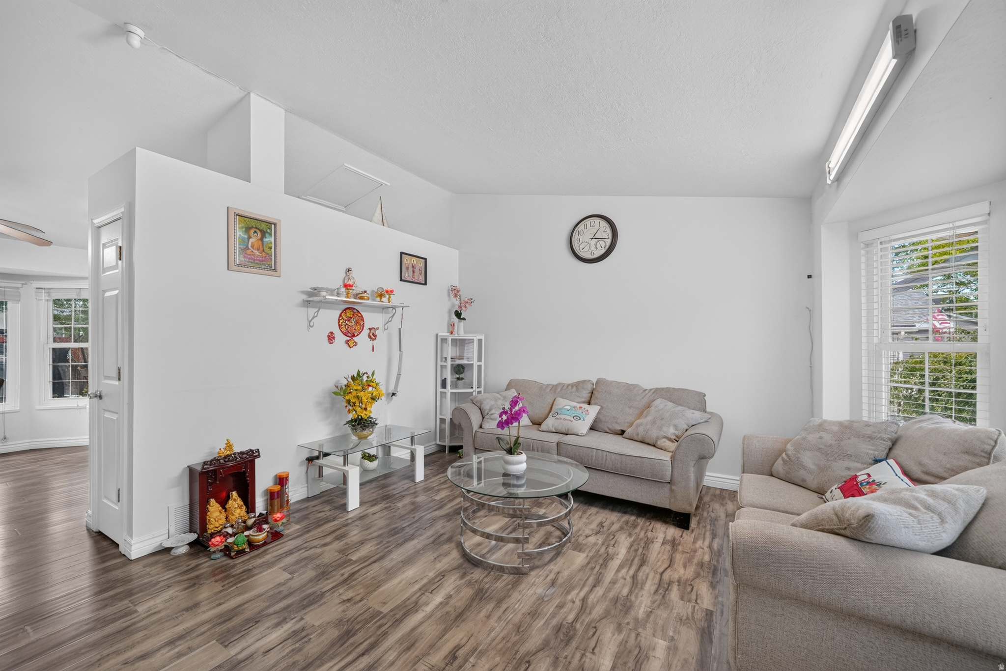 BROADMOOR ESTATES - Residential