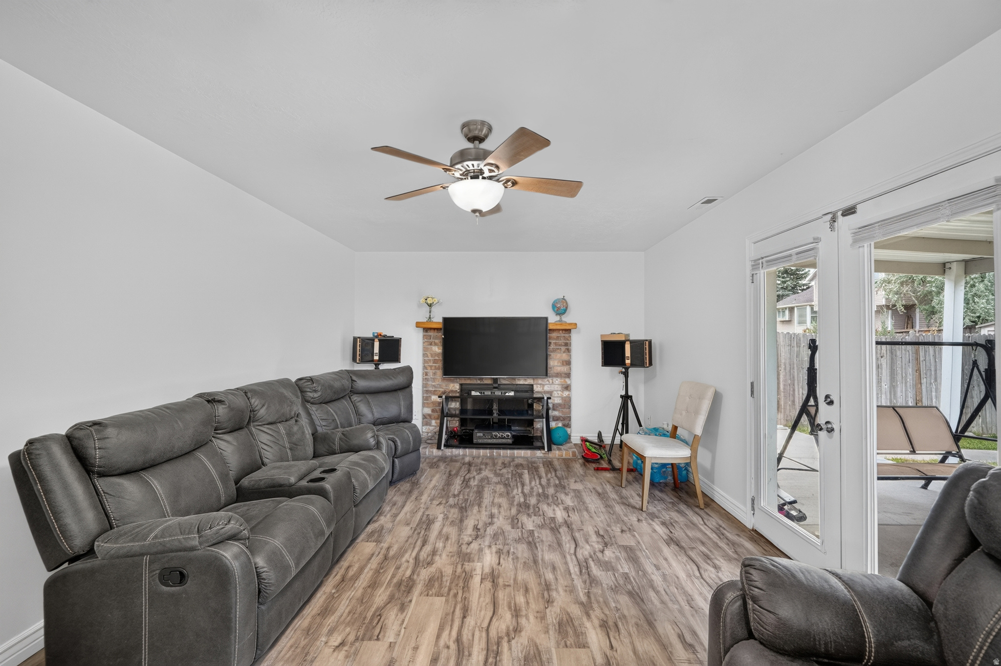 BROADMOOR ESTATES - Residential