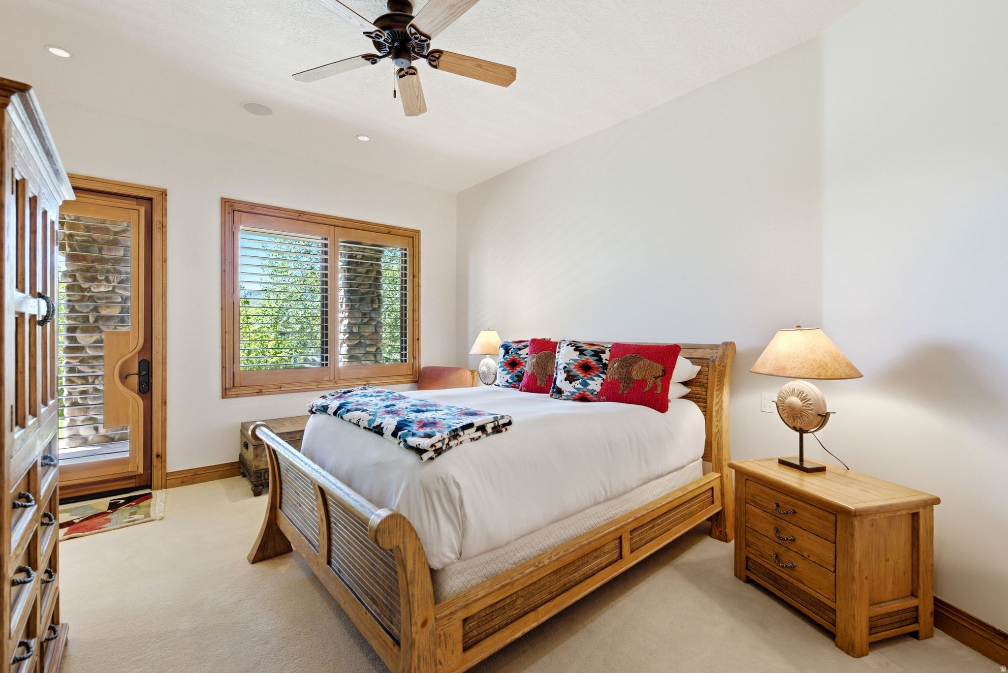 DEER CREST ESTATES - Residential