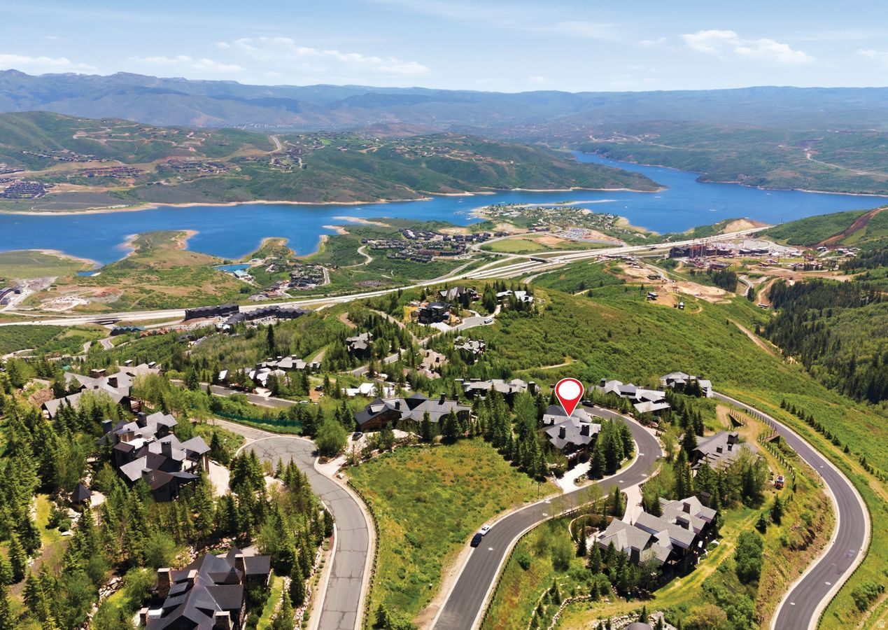 DEER CREST ESTATES - Residential