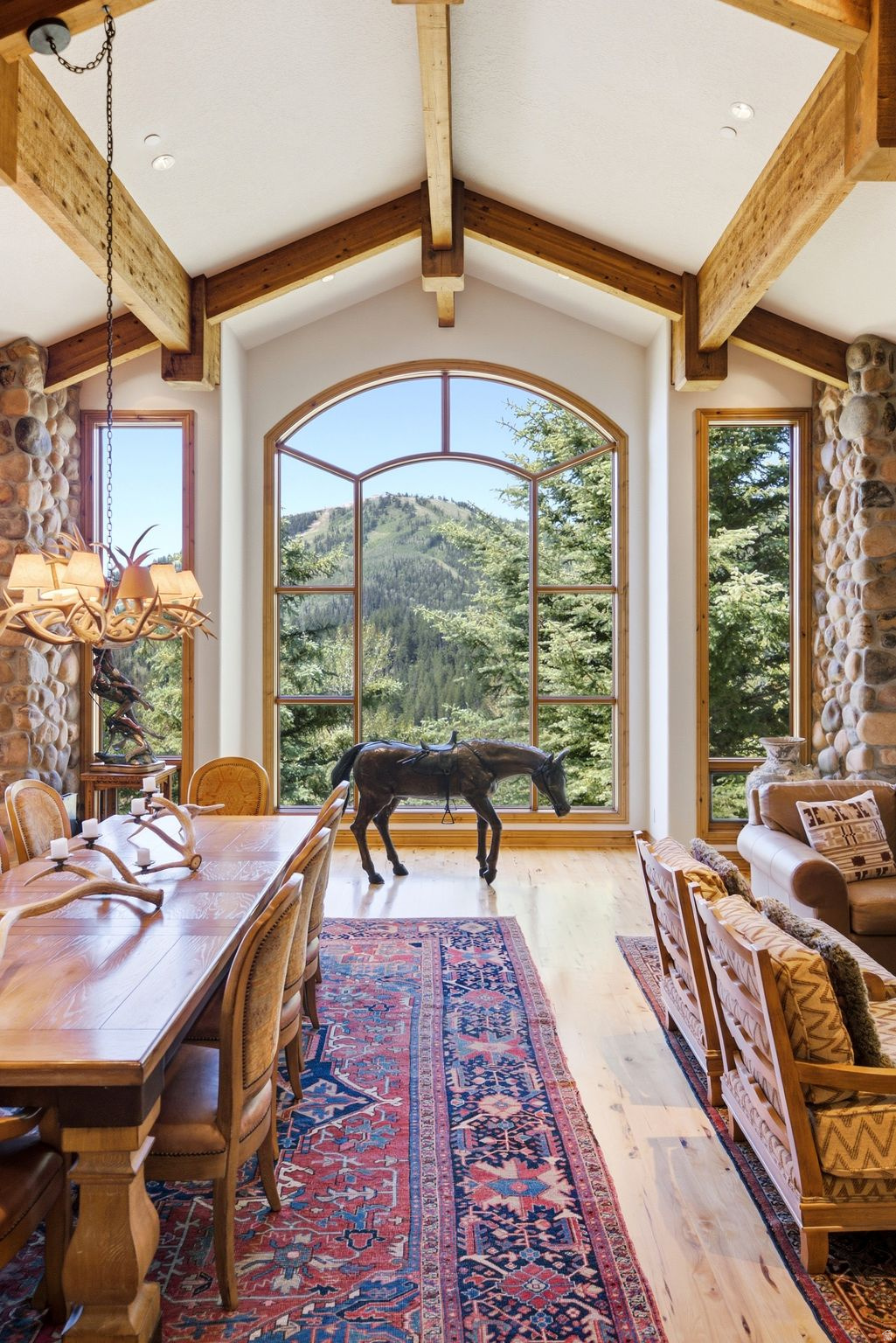 DEER CREST ESTATES - Residential