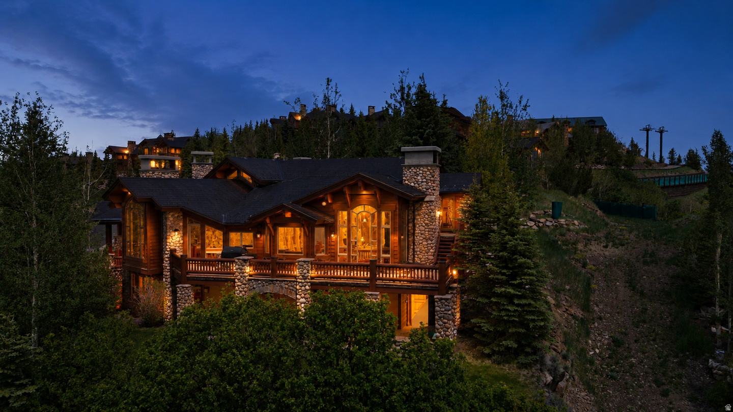 DEER CREST ESTATES - Residential