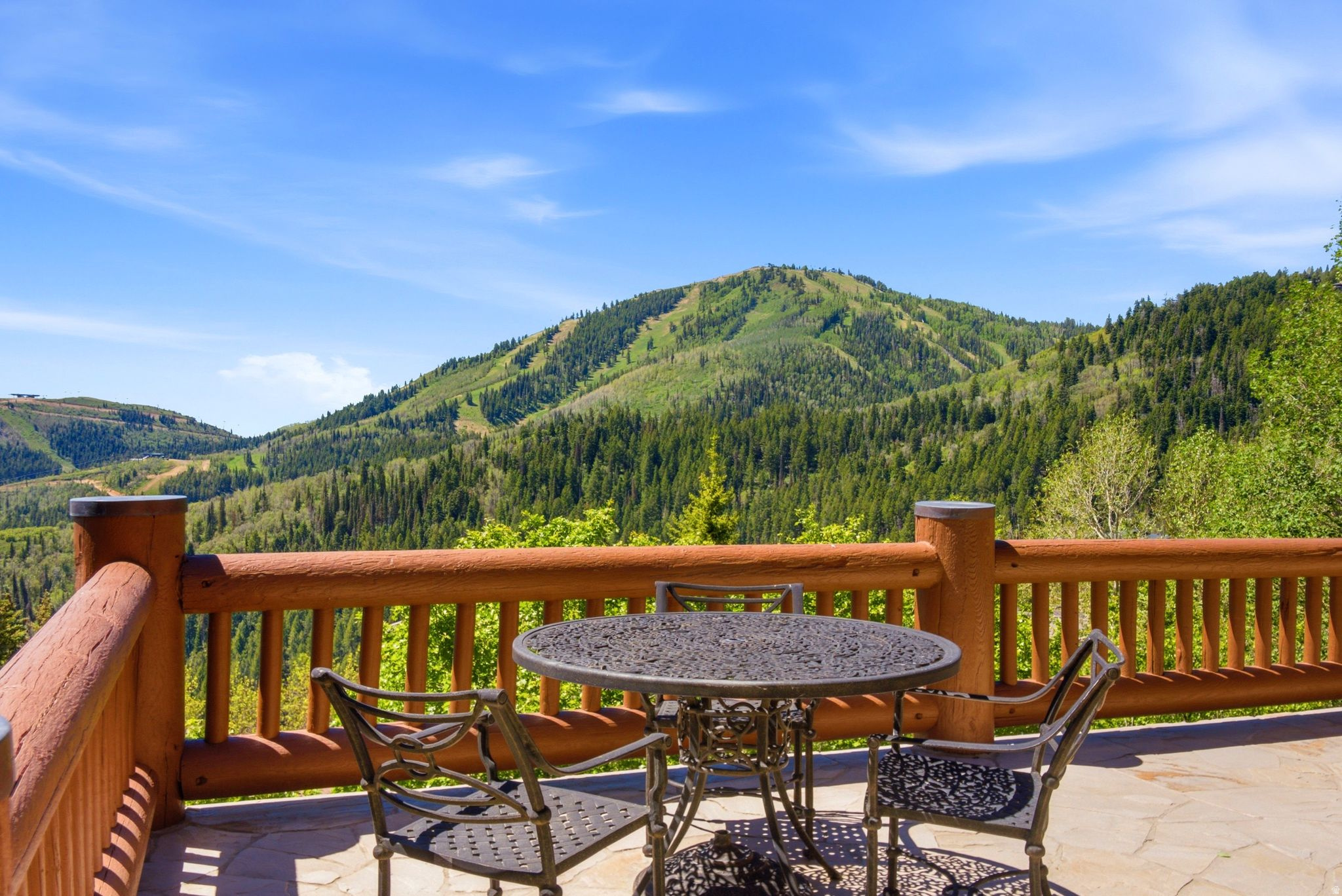 DEER CREST ESTATES - Residential