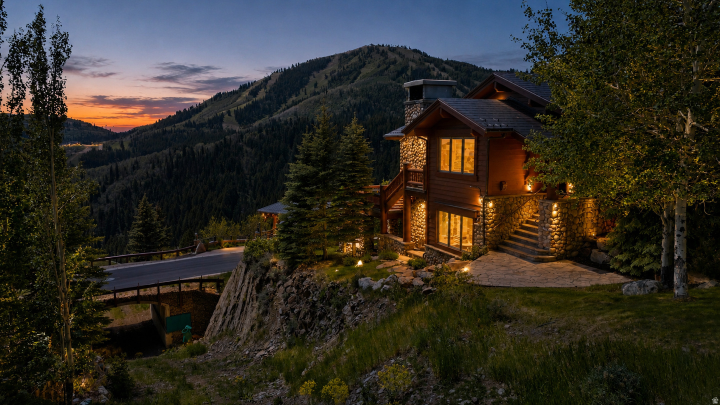 DEER CREST ESTATES - Residential