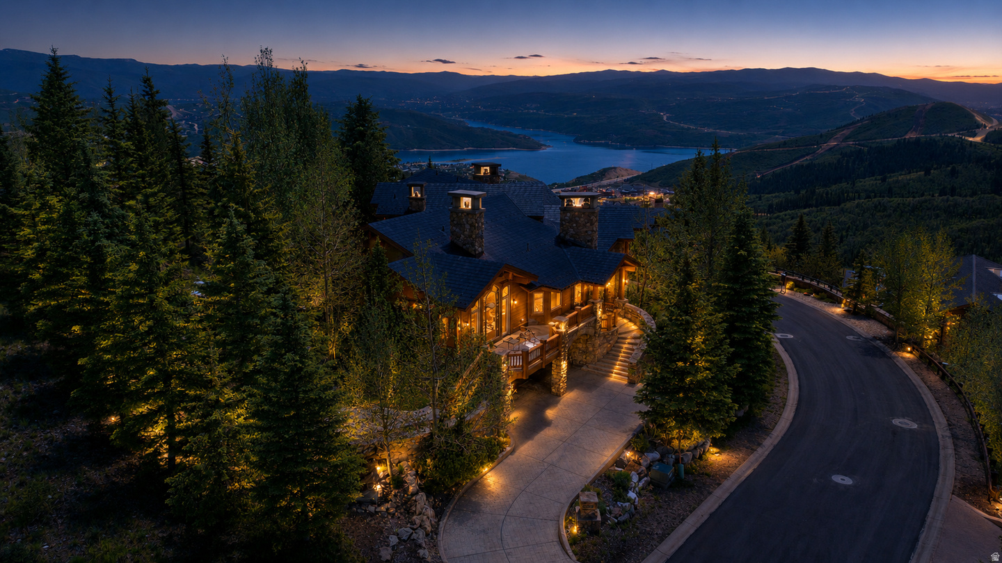DEER CREST ESTATES - Residential