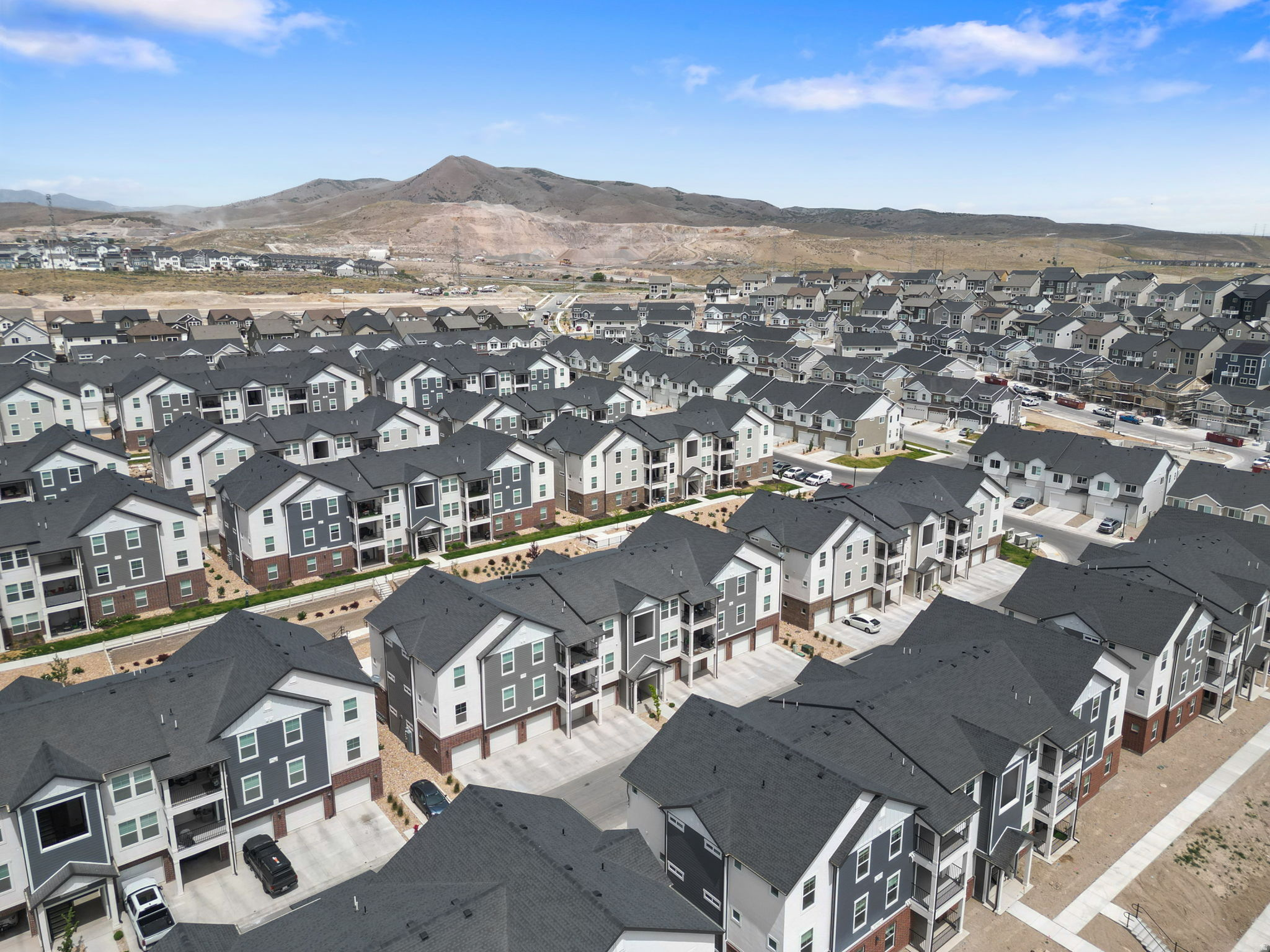 HIGHRIDGE - Residential