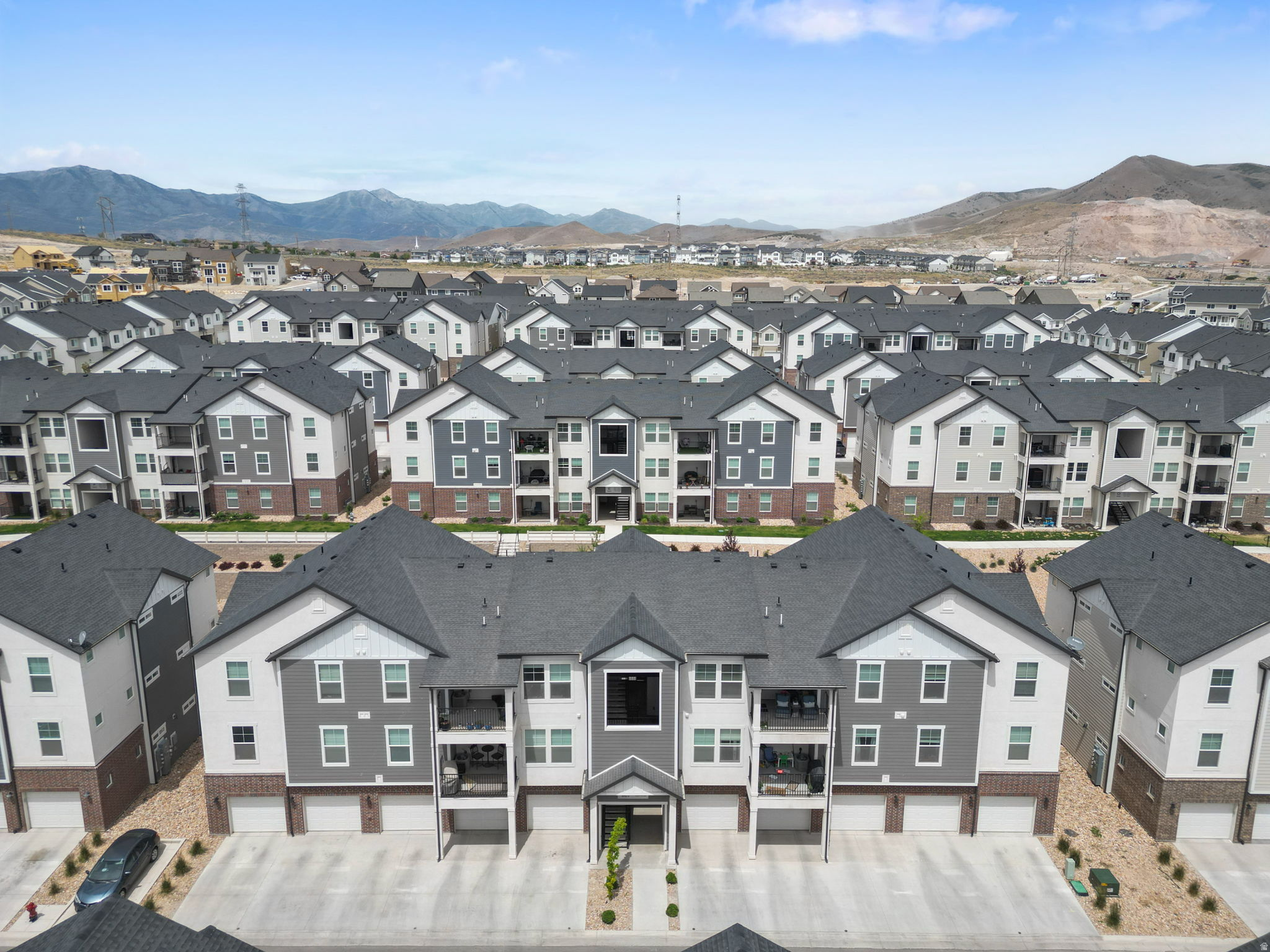 HIGHRIDGE - Residential