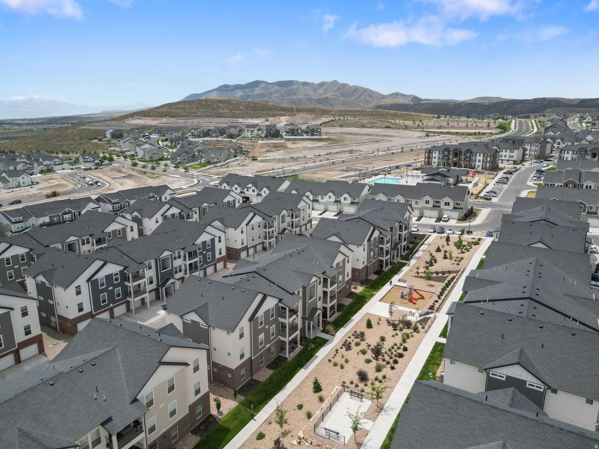 HIGHRIDGE - Residential
