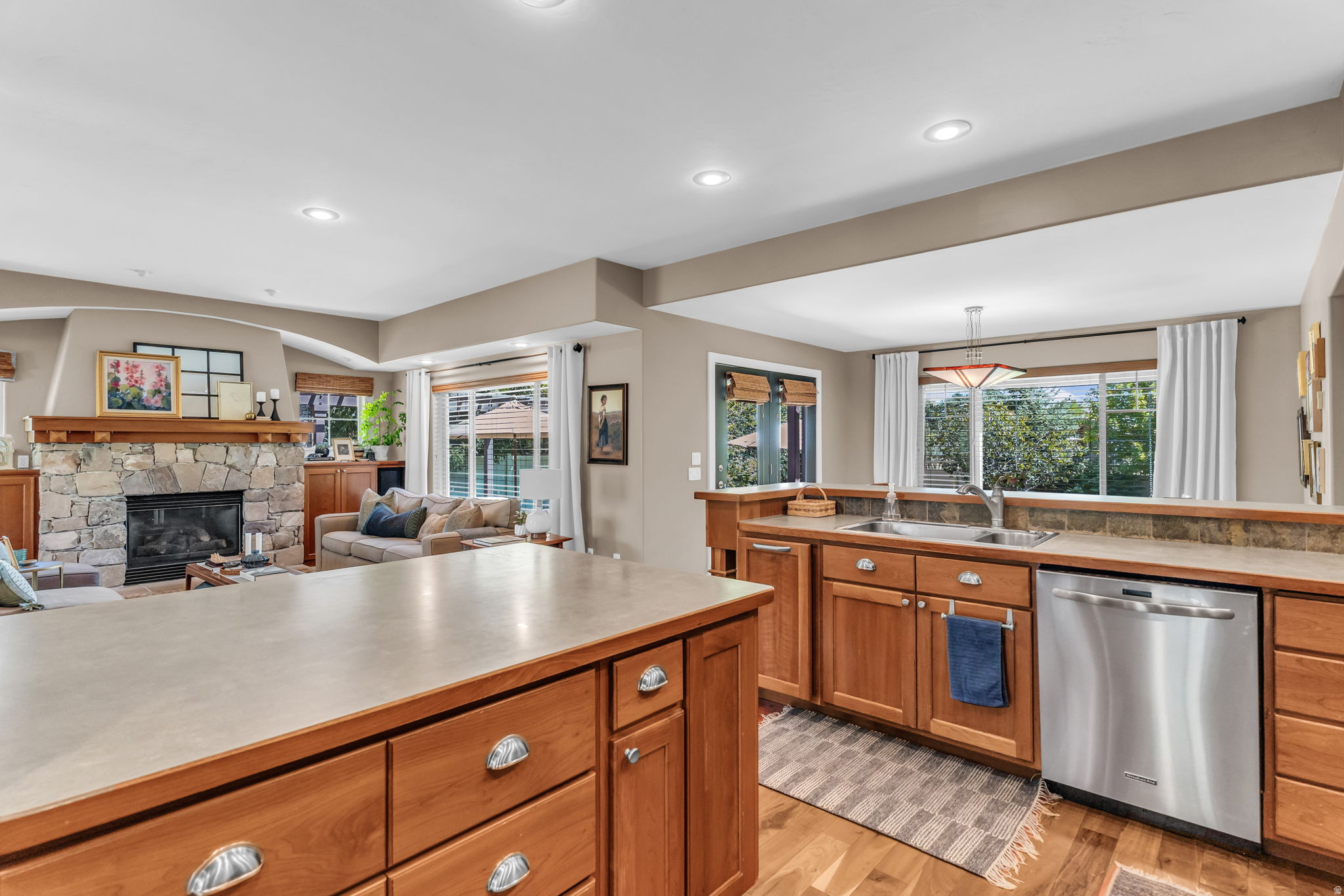 HIGHLAND TOWN CENTER MEADOWS - Residential