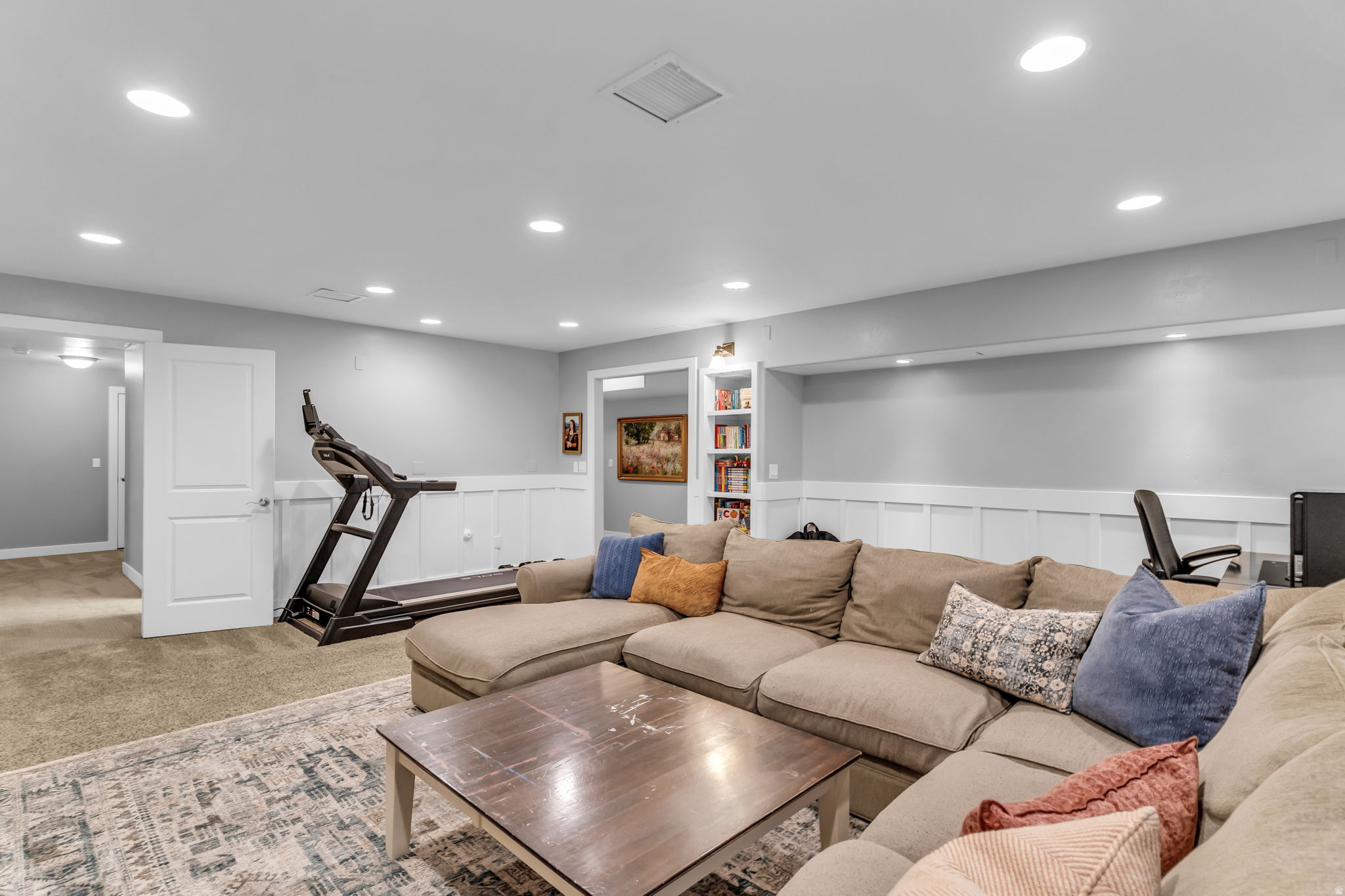 HIGHLAND TOWN CENTER MEADOWS - Residential