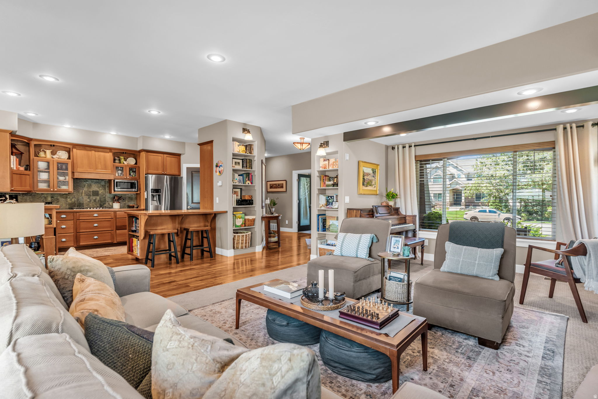 HIGHLAND TOWN CENTER MEADOWS - Residential