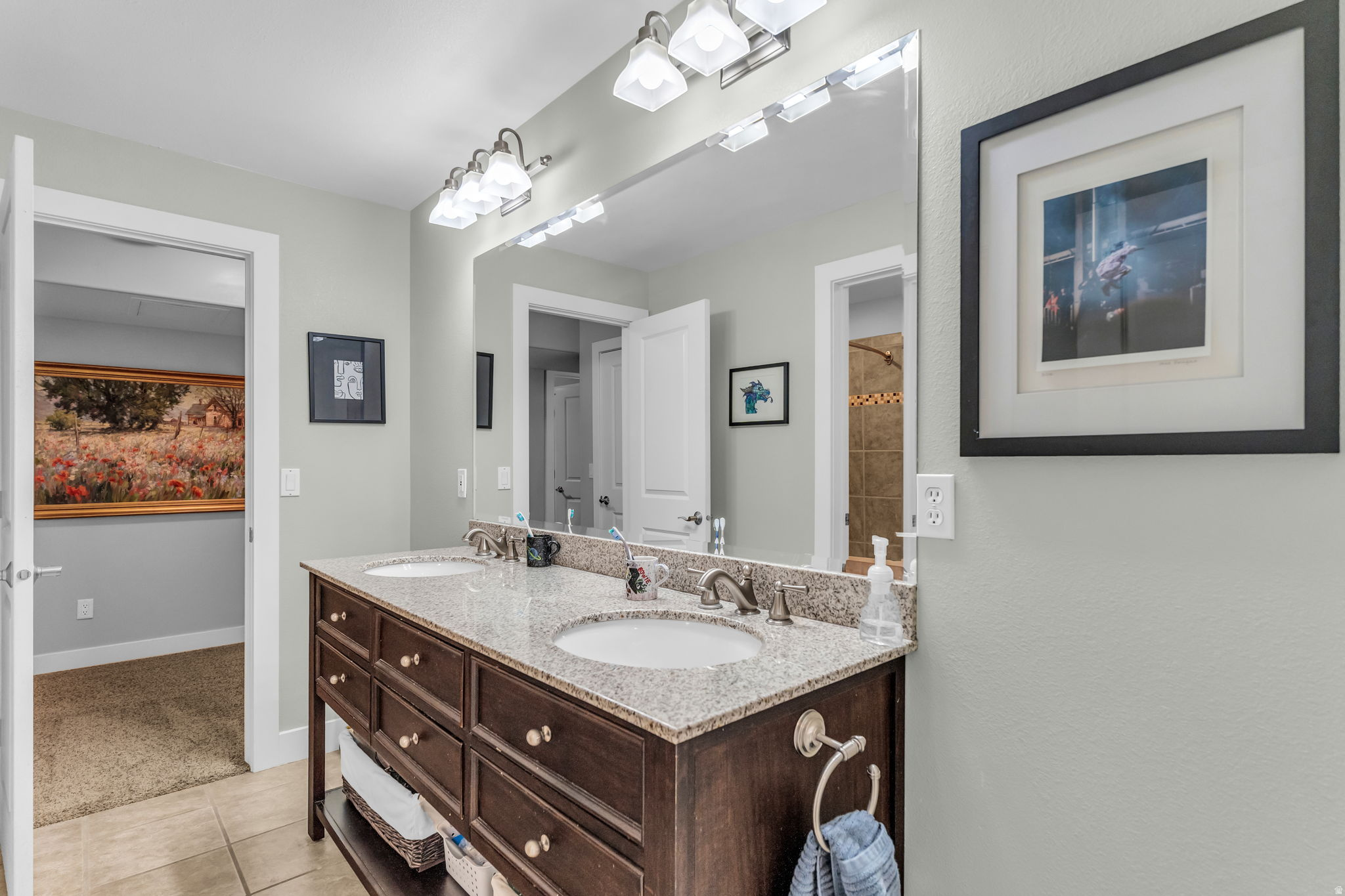 HIGHLAND TOWN CENTER MEADOWS - Residential