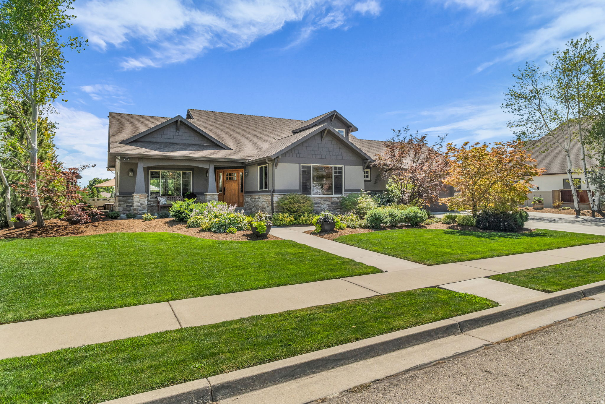 HIGHLAND TOWN CENTER MEADOWS - Residential
