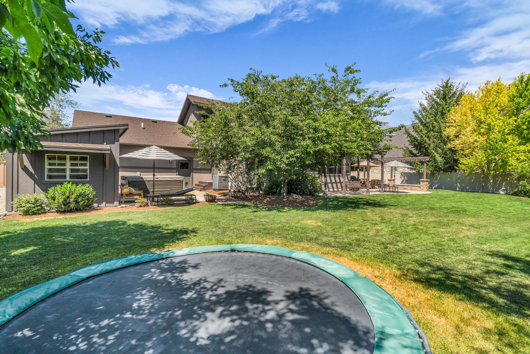 HIGHLAND TOWN CENTER MEADOWS - Residential