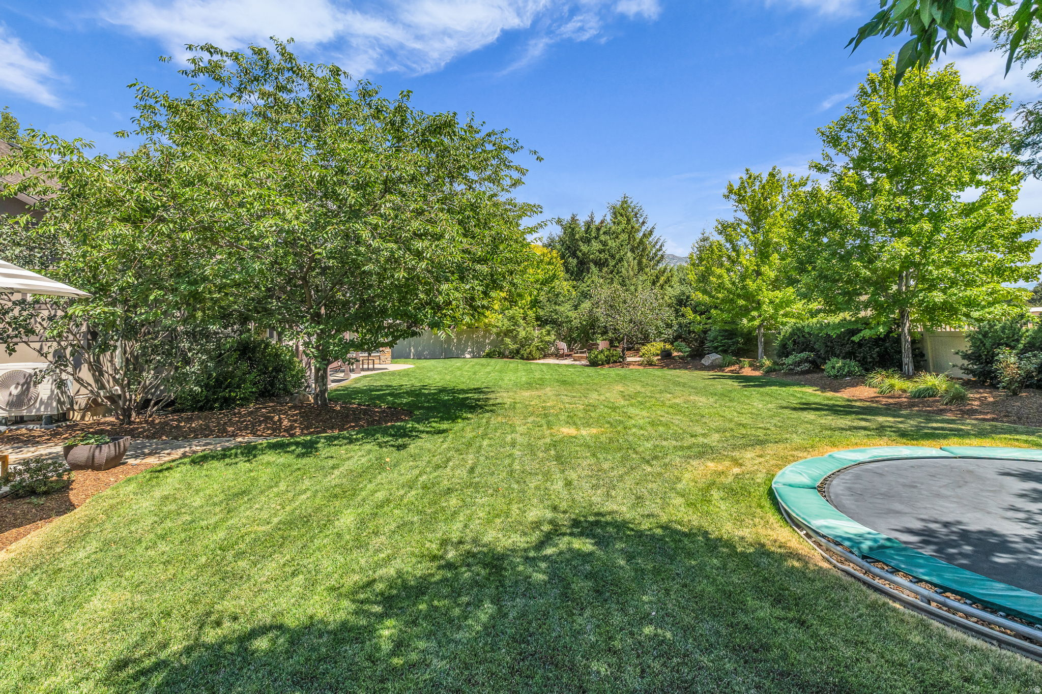 HIGHLAND TOWN CENTER MEADOWS - Residential