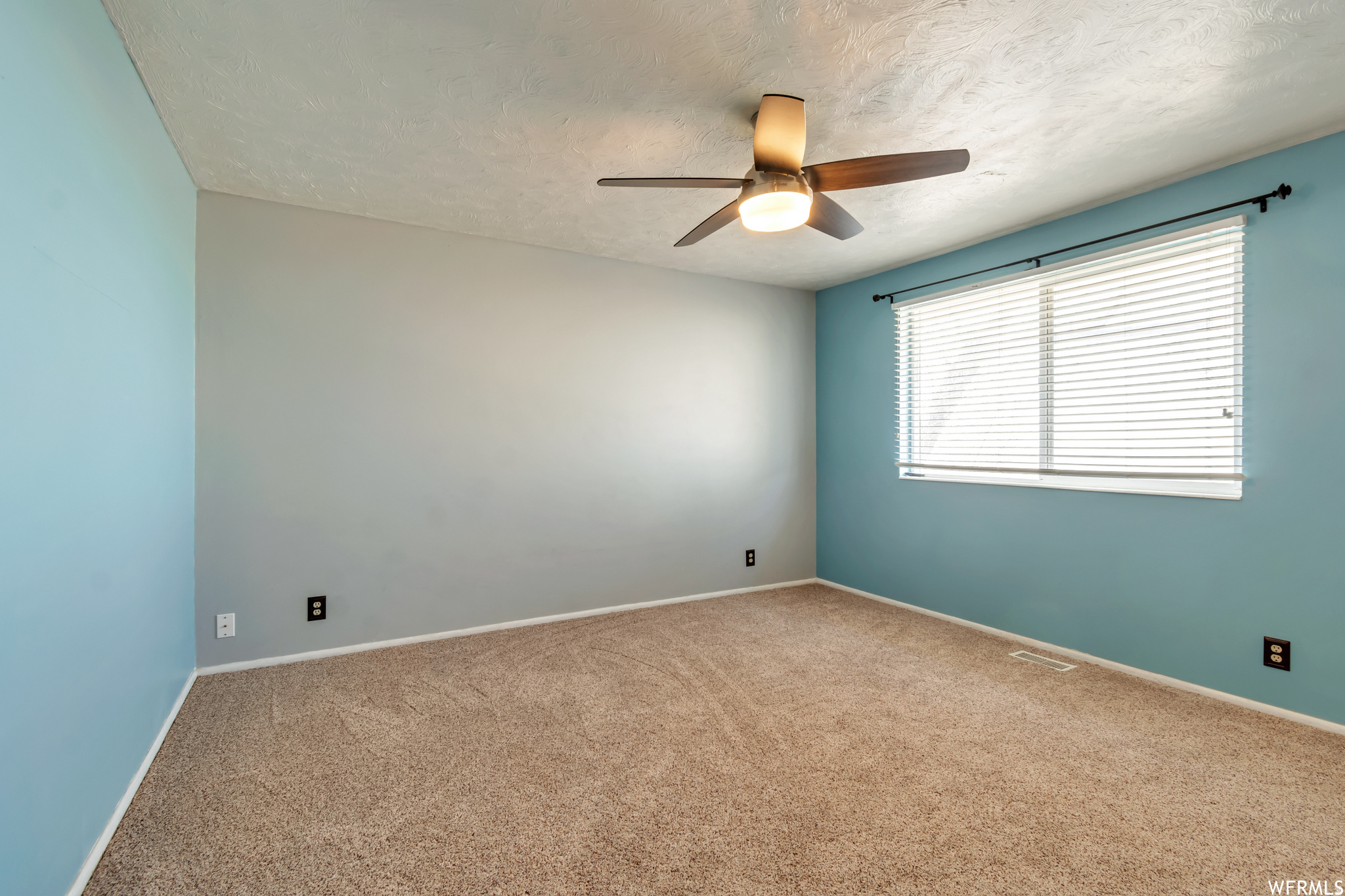 LAKEVIEW ESTATES - Residential