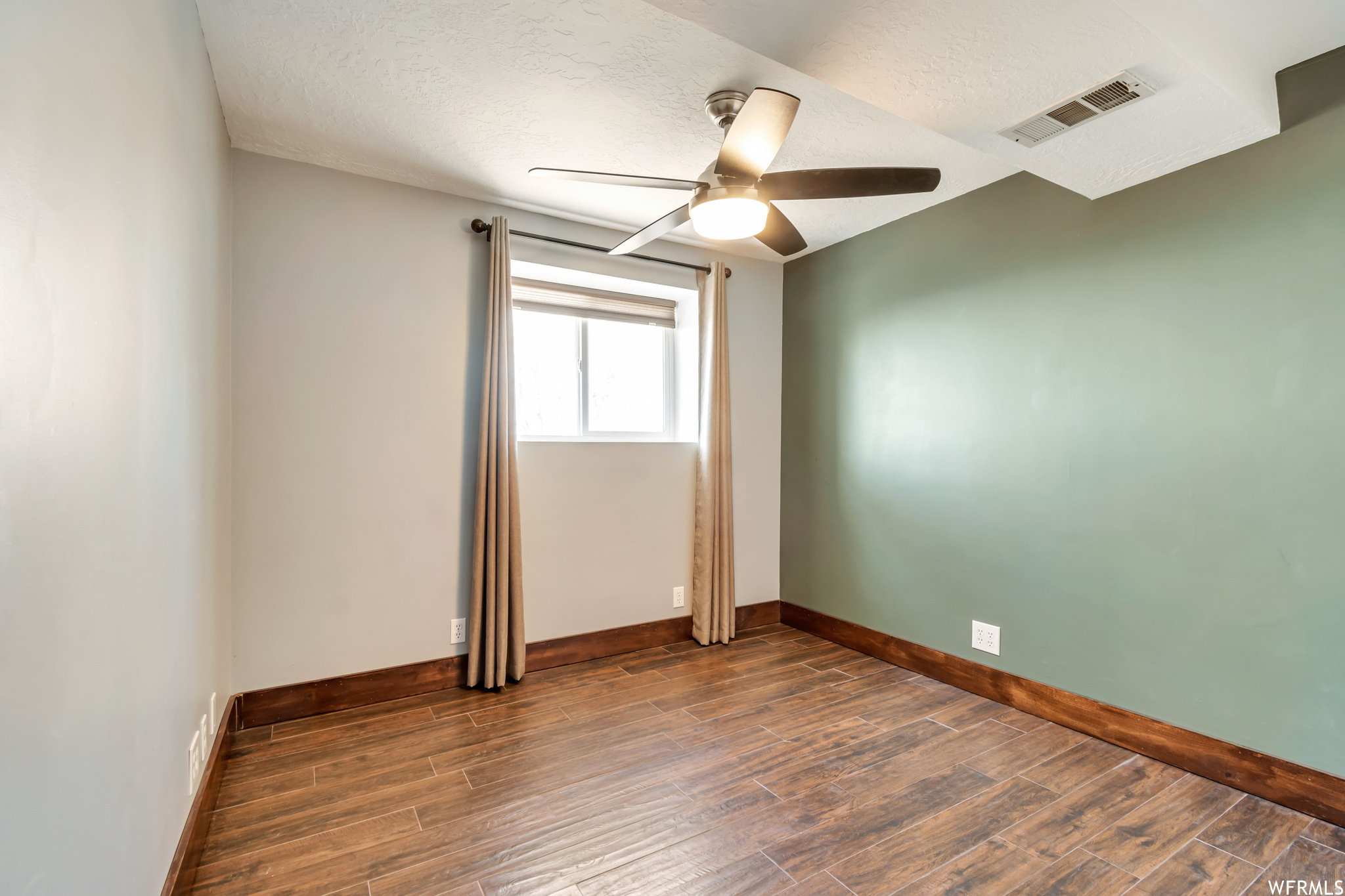 LAKEVIEW ESTATES - Residential