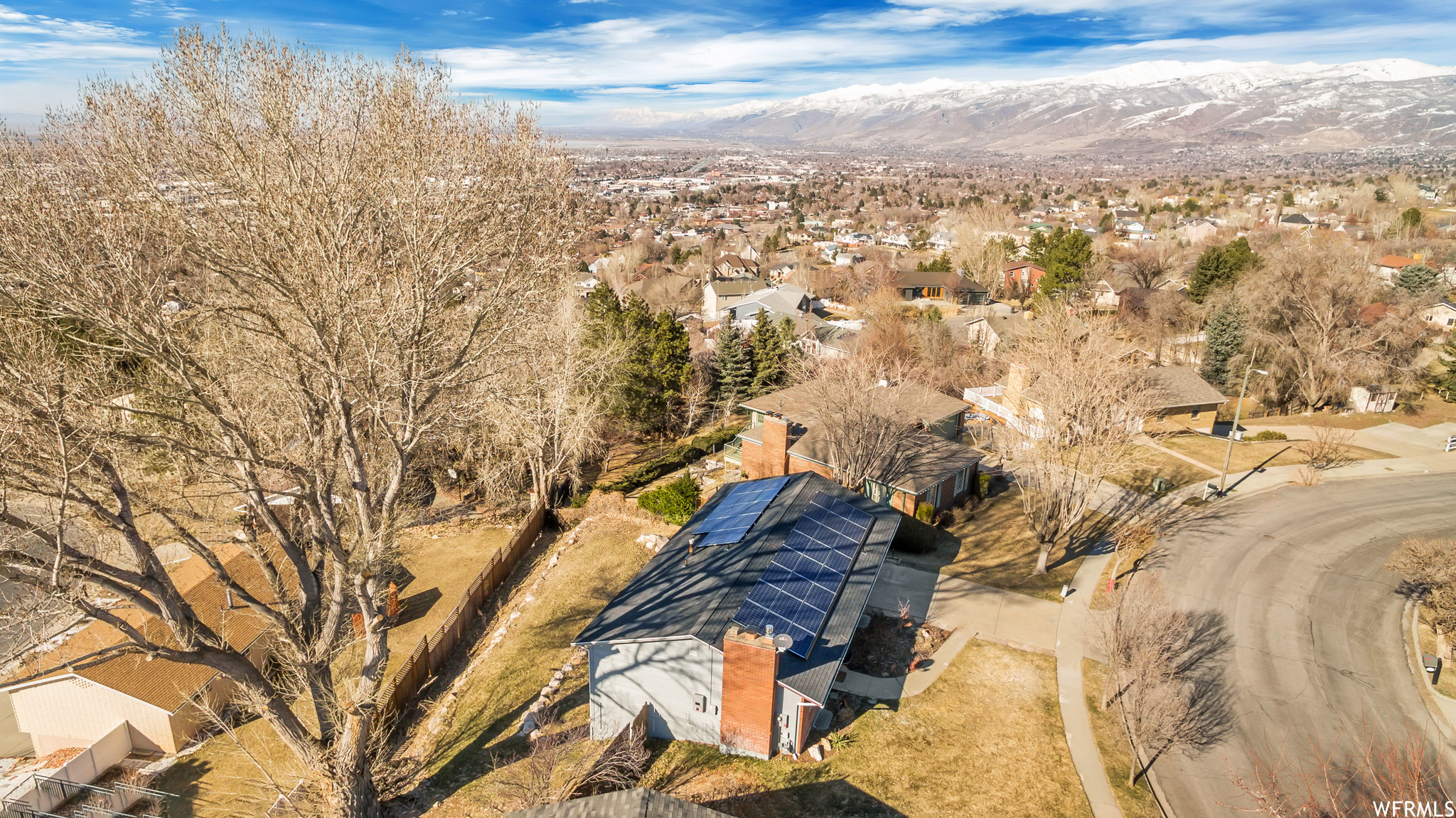 LAKEVIEW ESTATES - Residential
