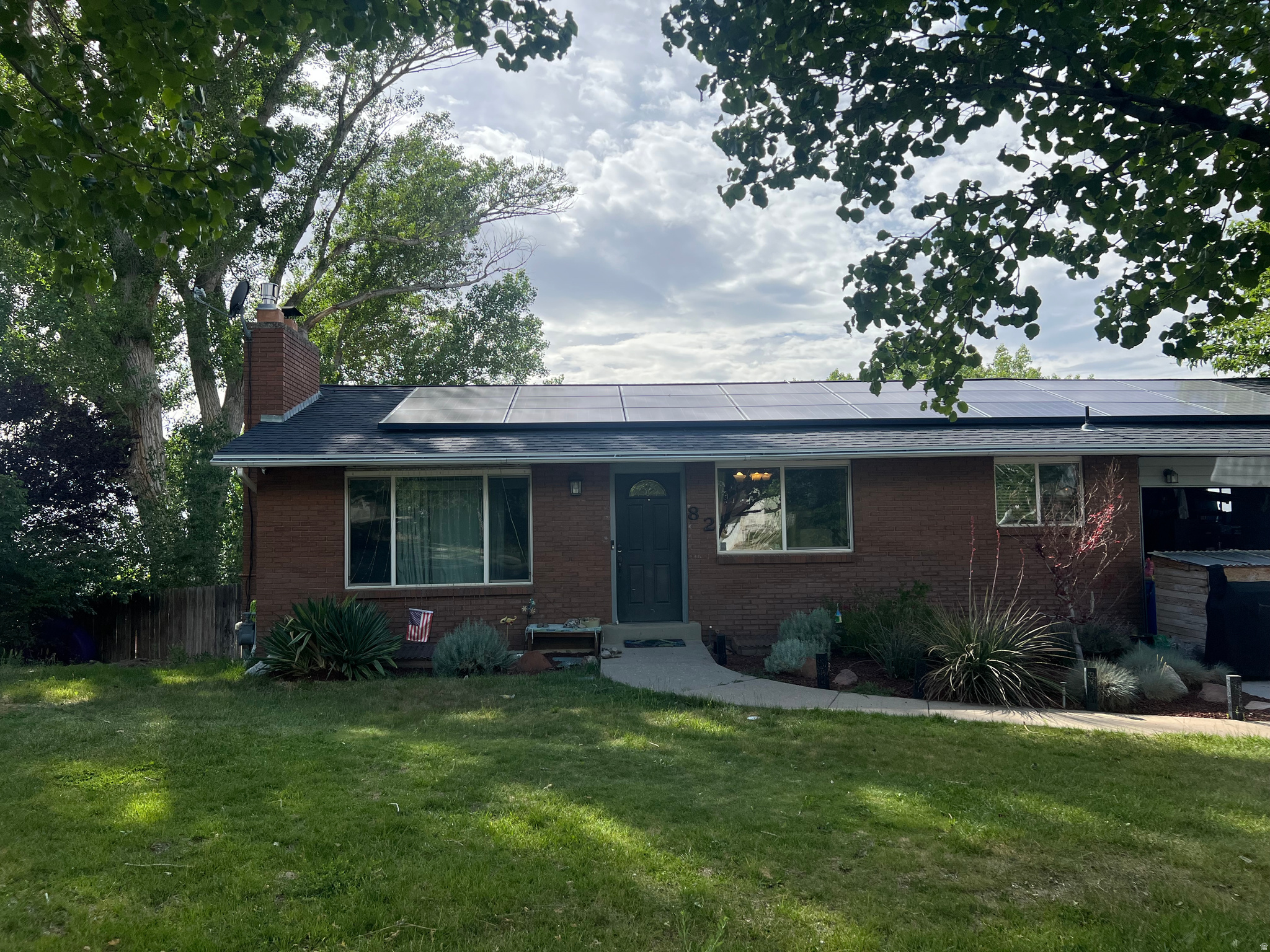 LAKEVIEW ESTATES - Residential