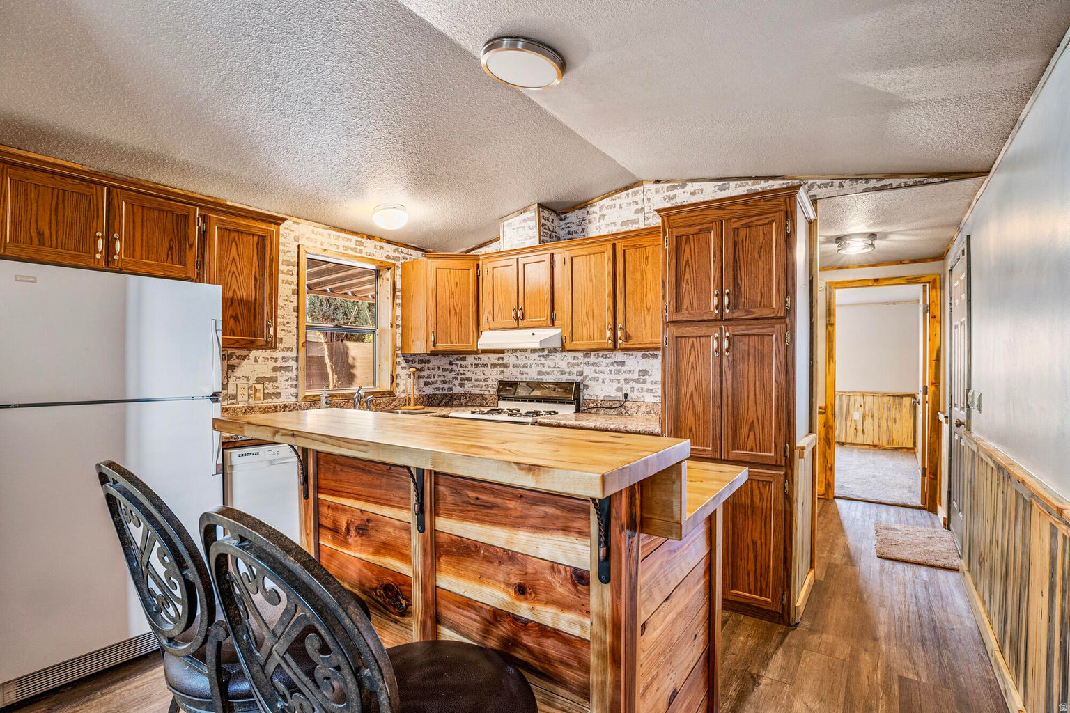 LAVA BLUFF MOBILE HOME PARK AMD - Residential